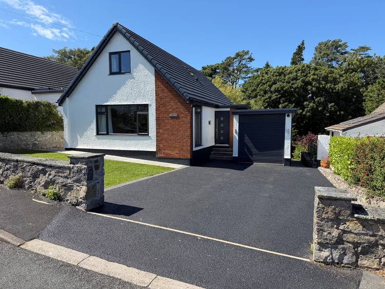 4 bedroom detached house