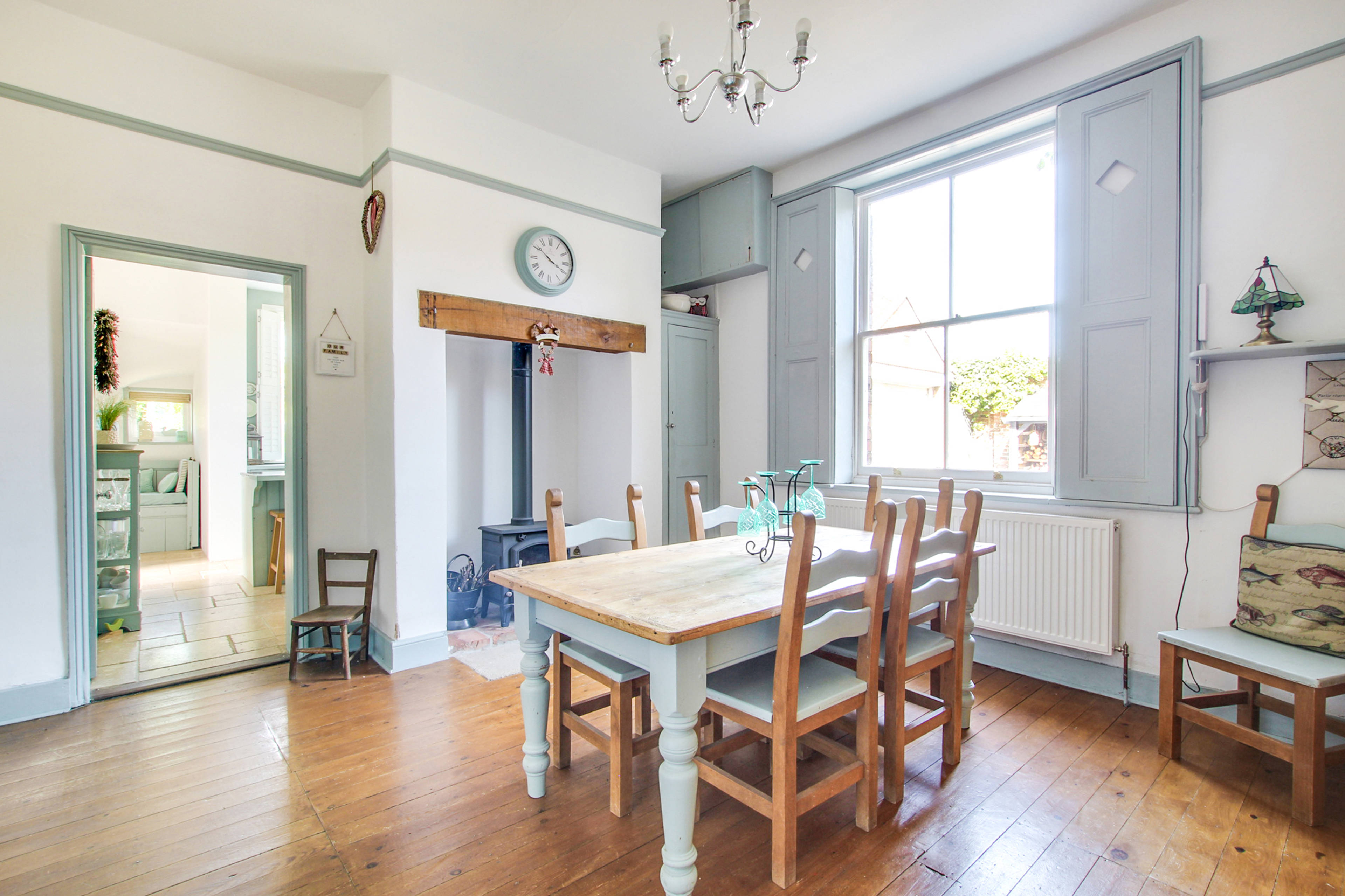 Breakfast Room