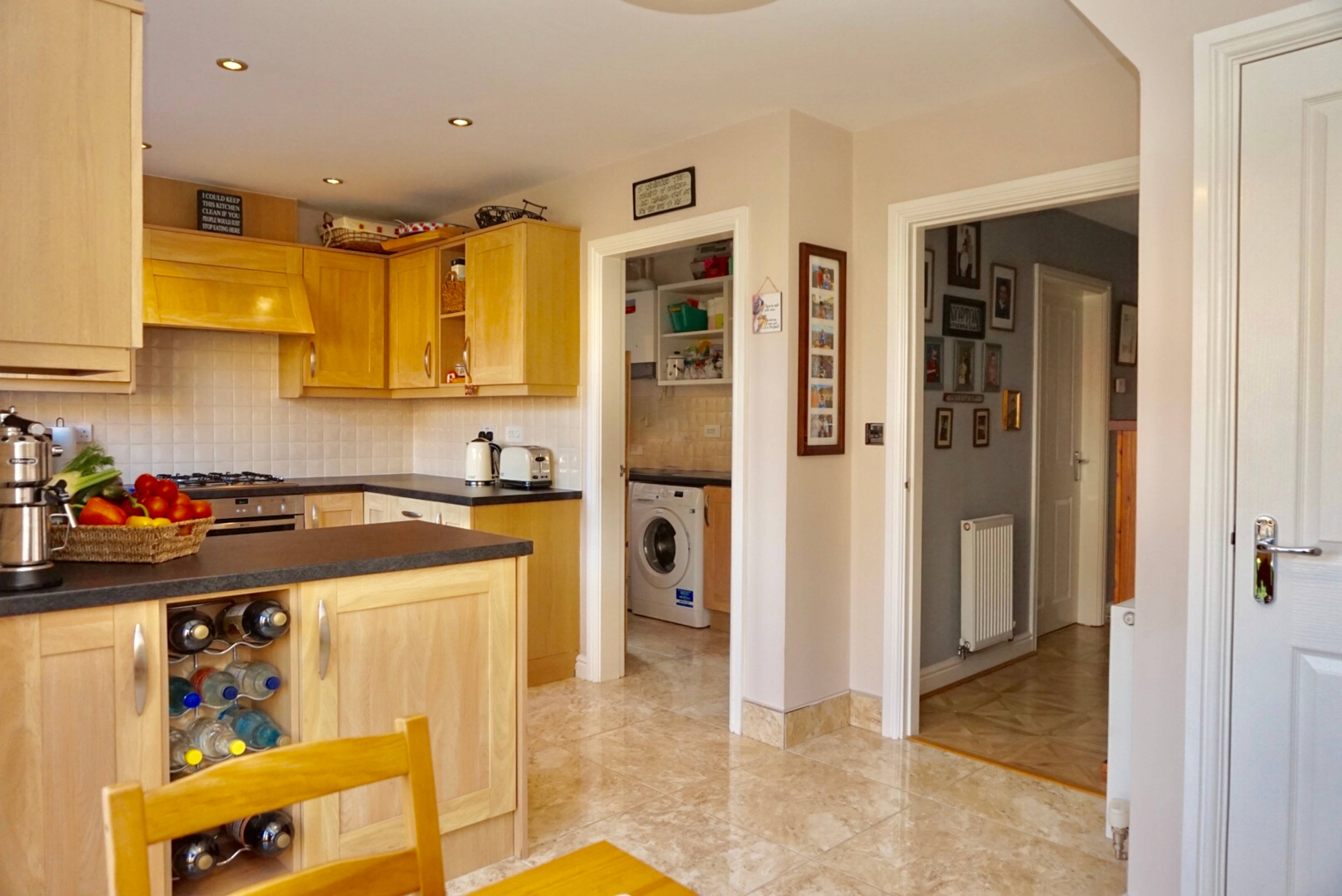Kitchen/Breakfast