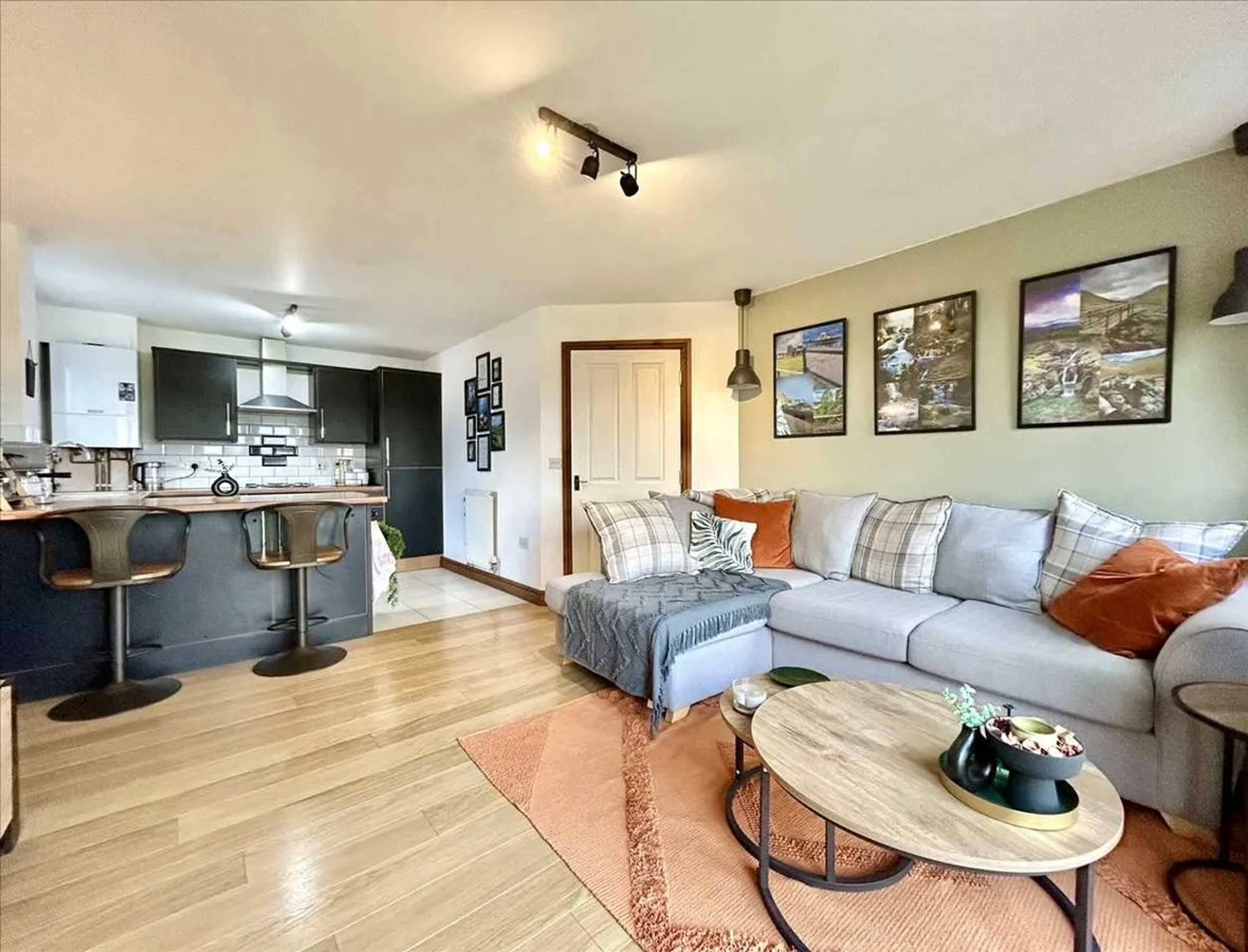 Living / Dining Room