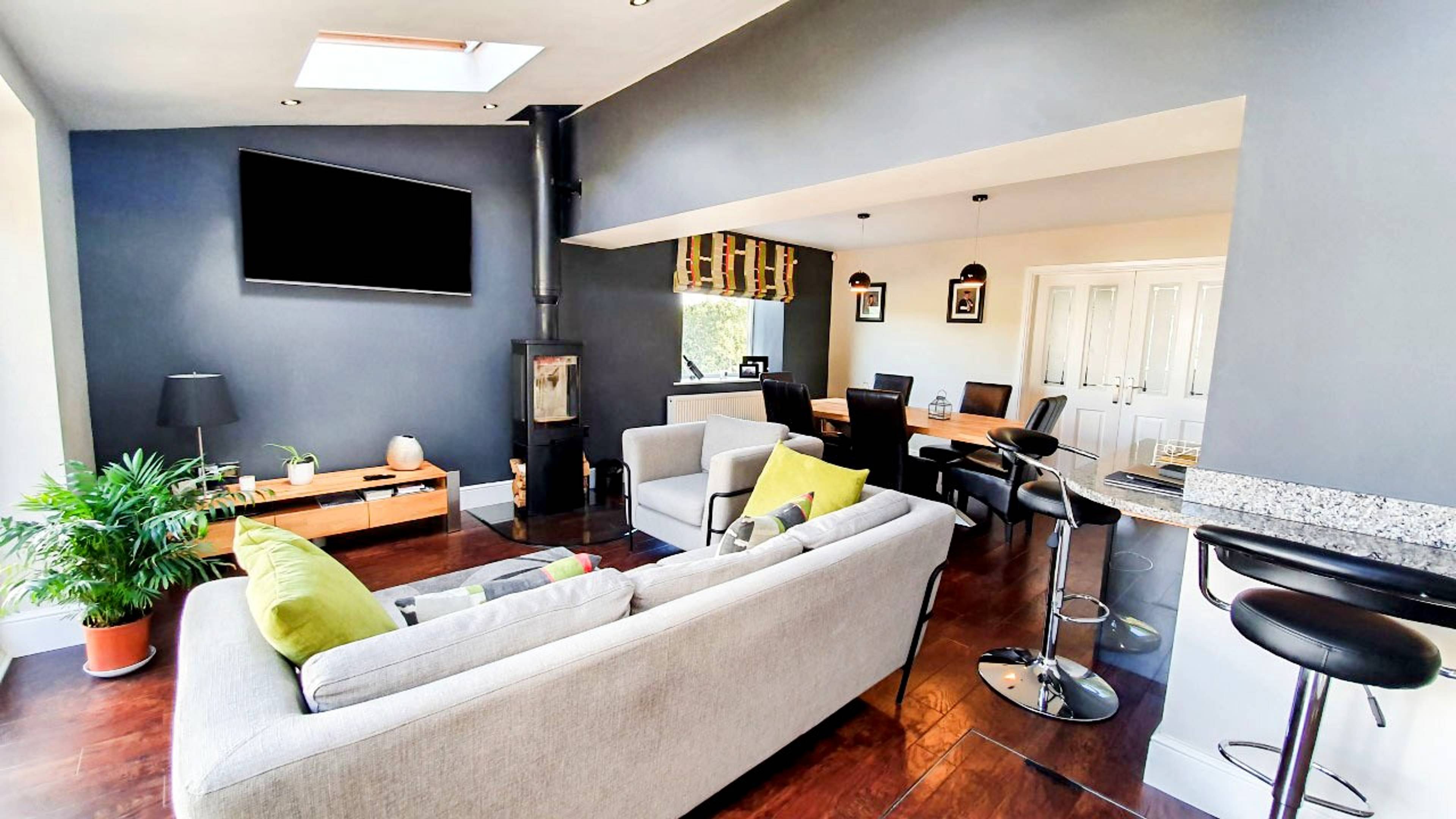 Kitchen/Family Room
