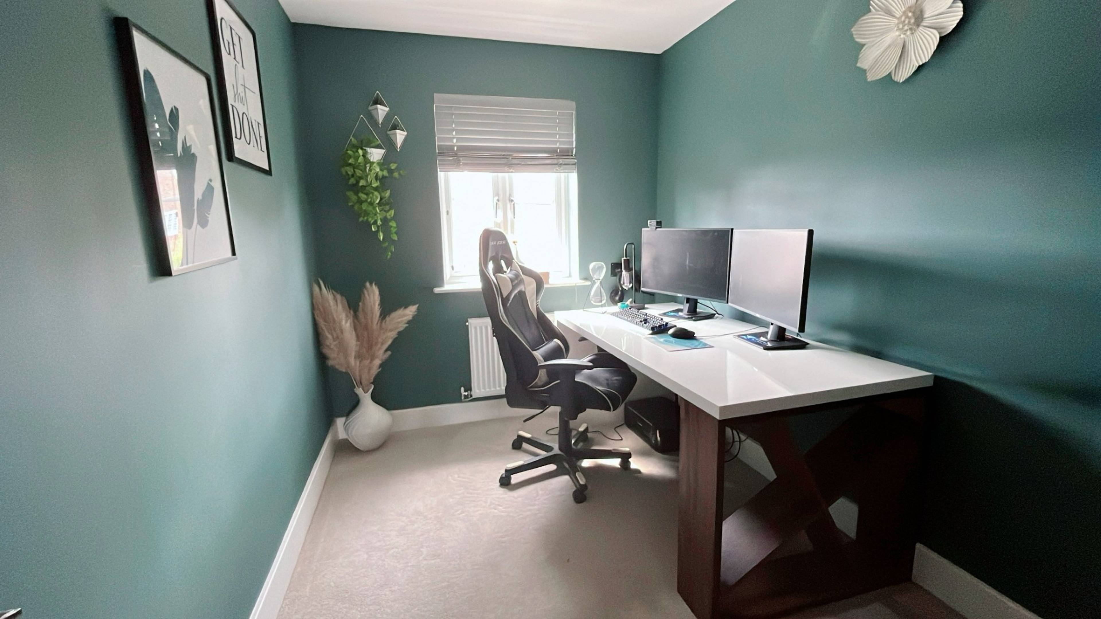 Bedroom Three/Study