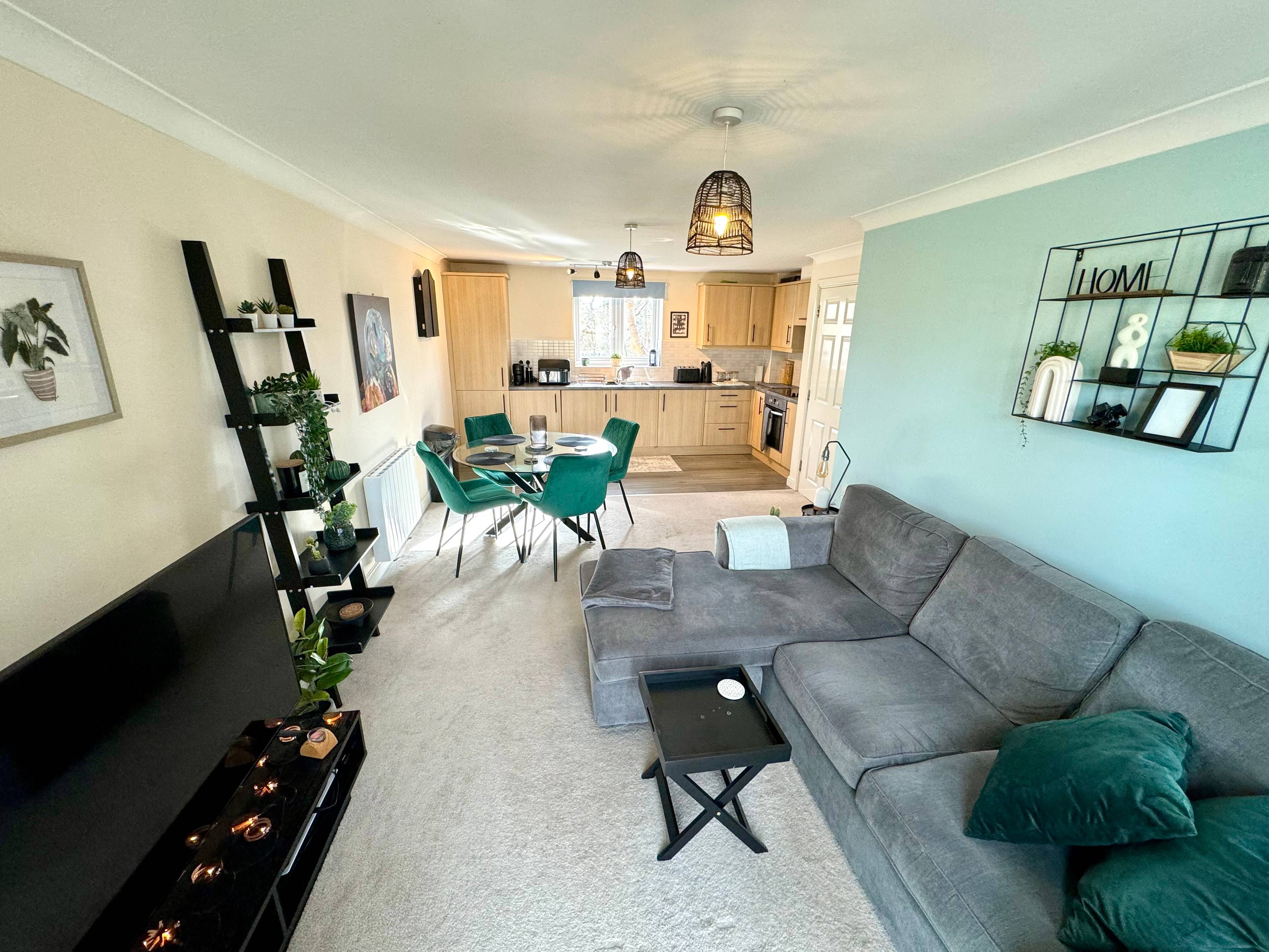 Living / Dining Room