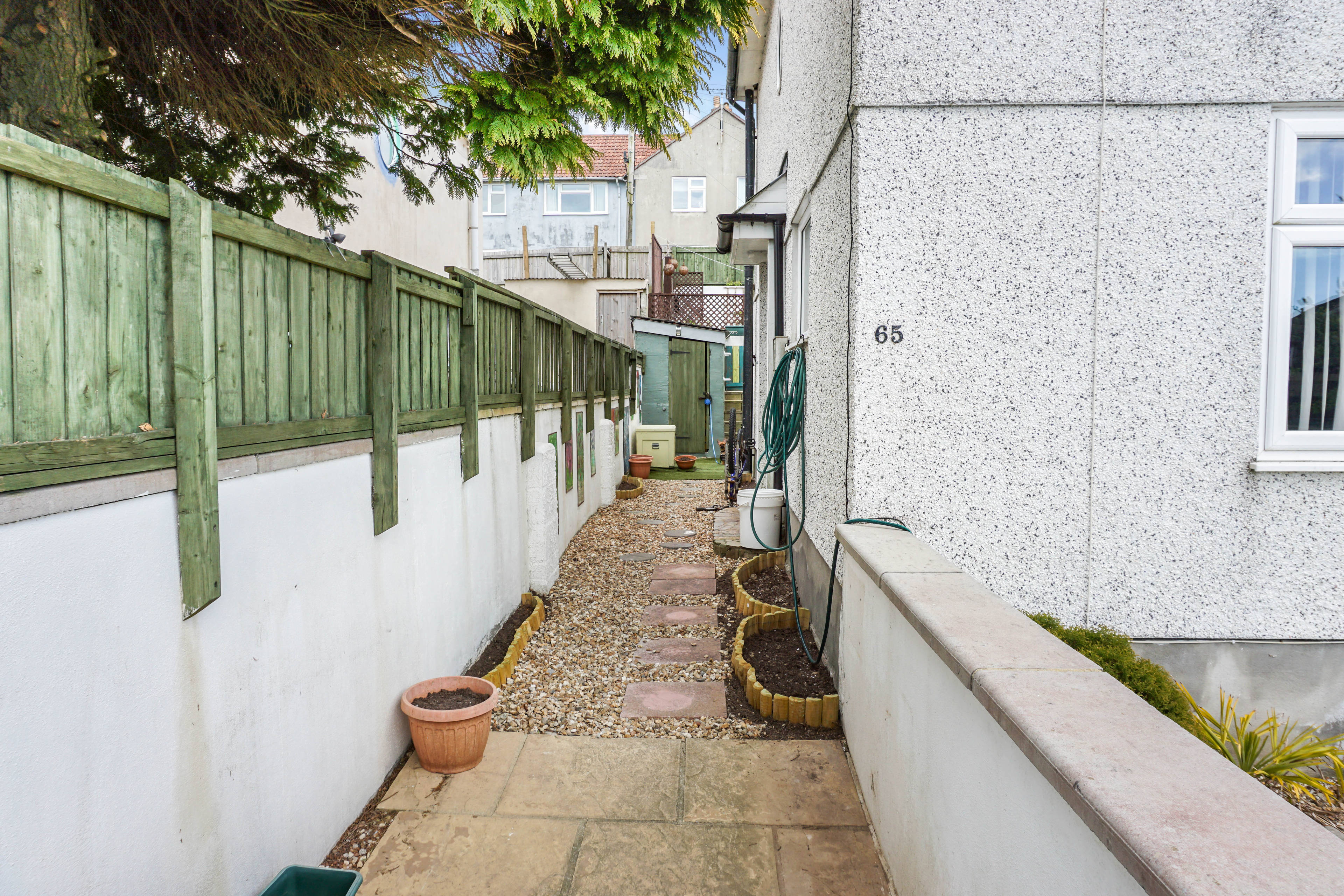Side Passage