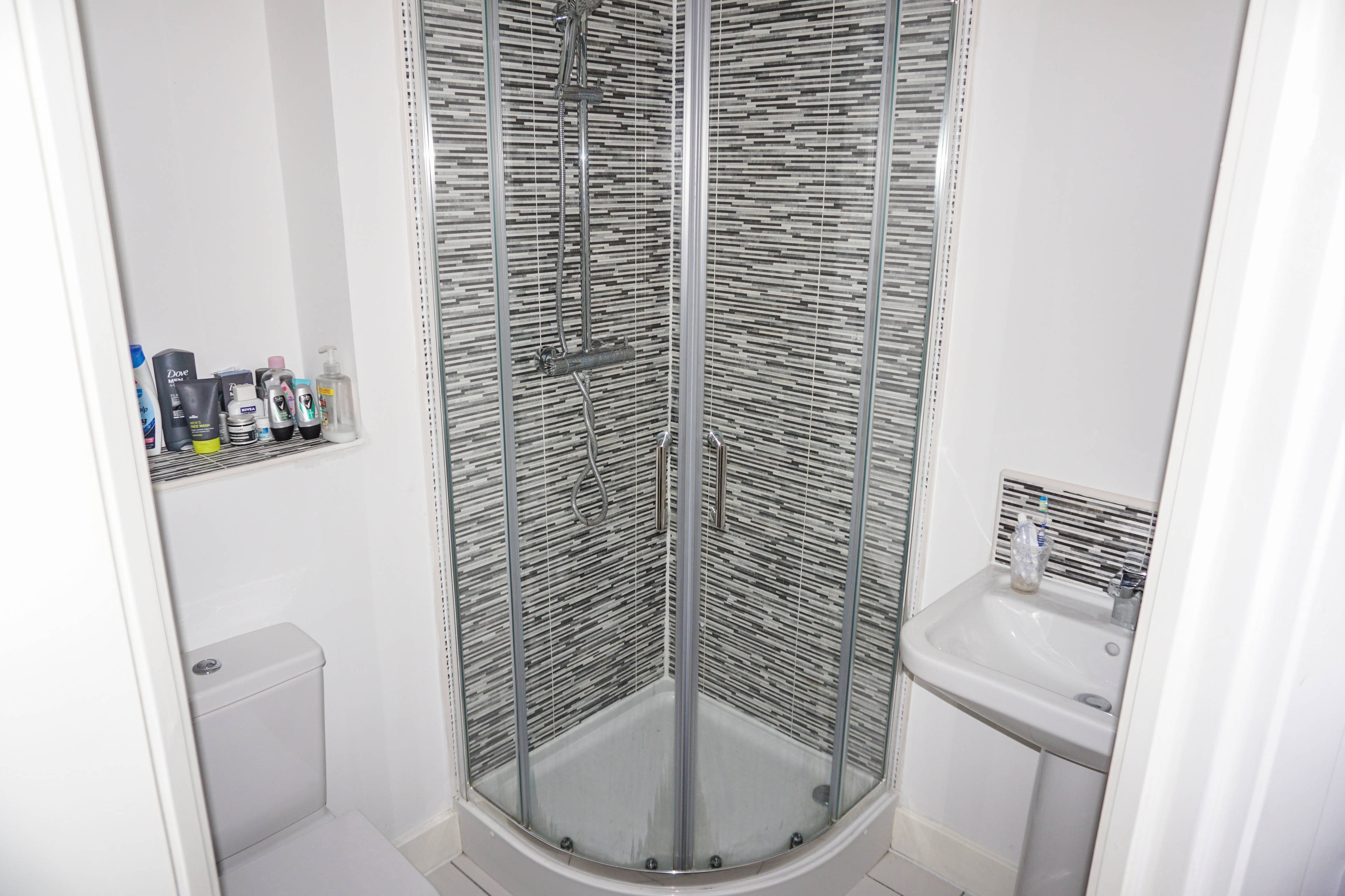 Master En-suite