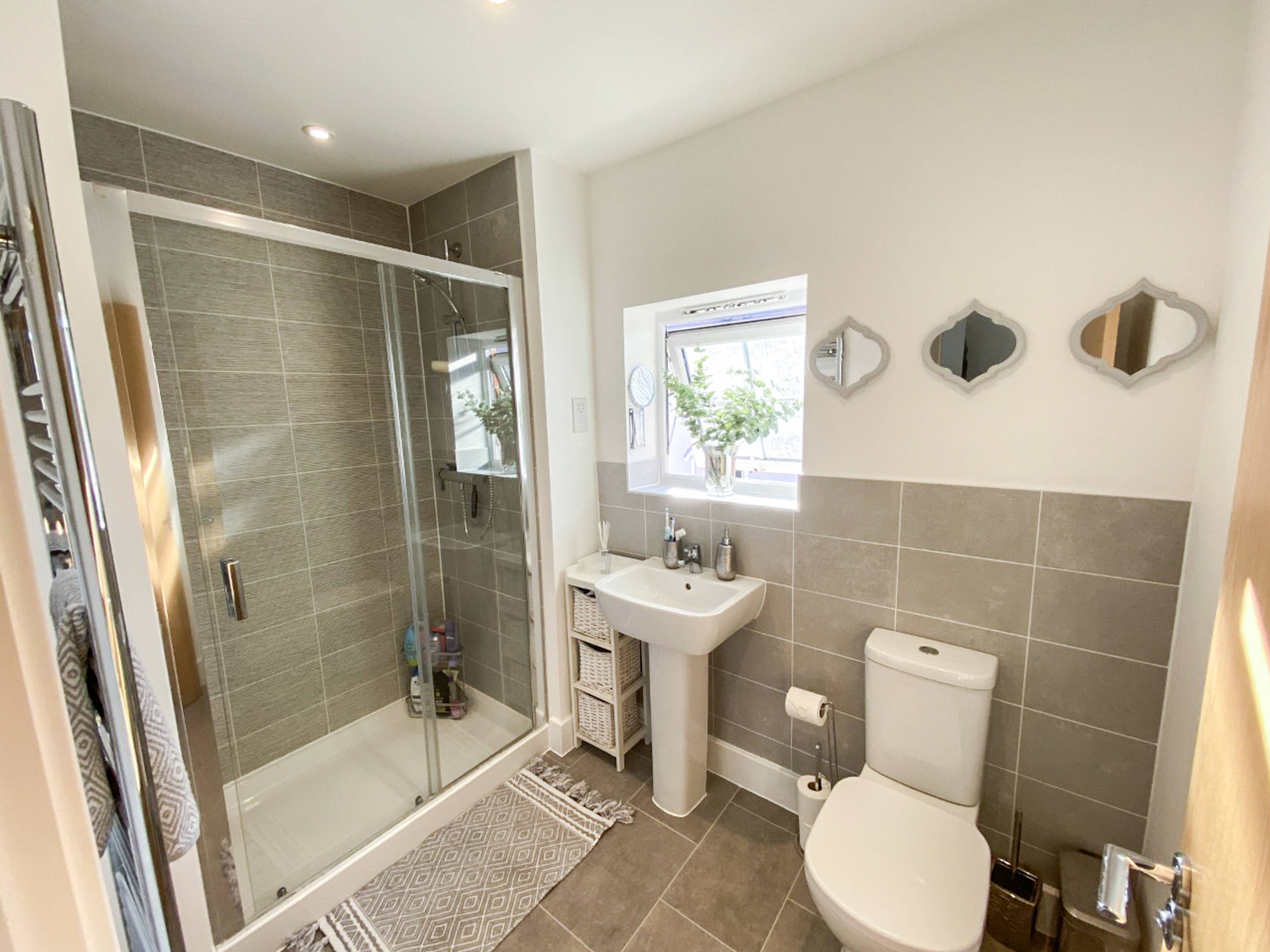 En-suite Shower Room
