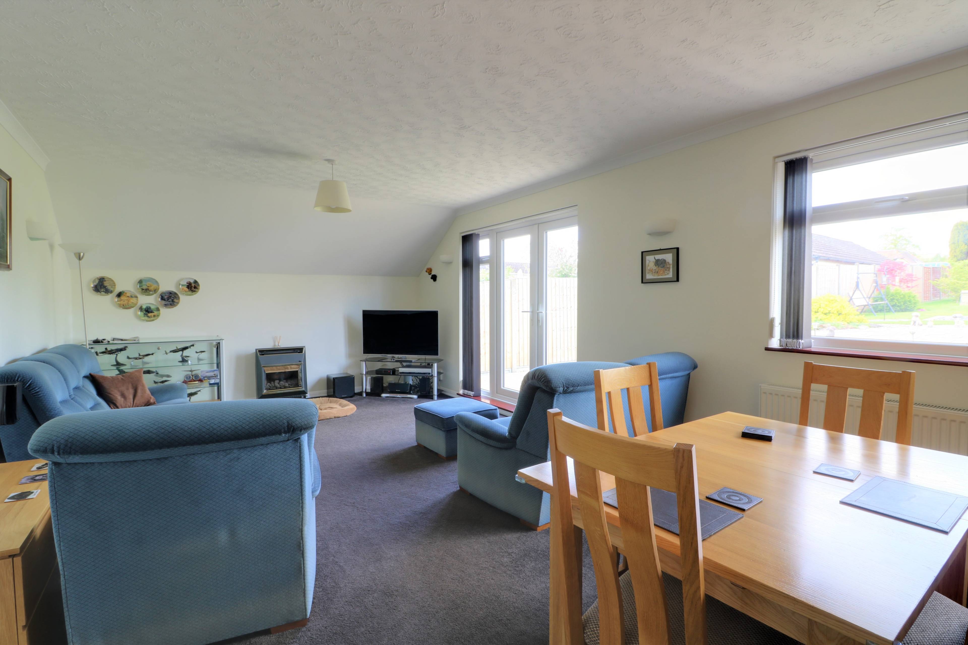 Living / Dining Room