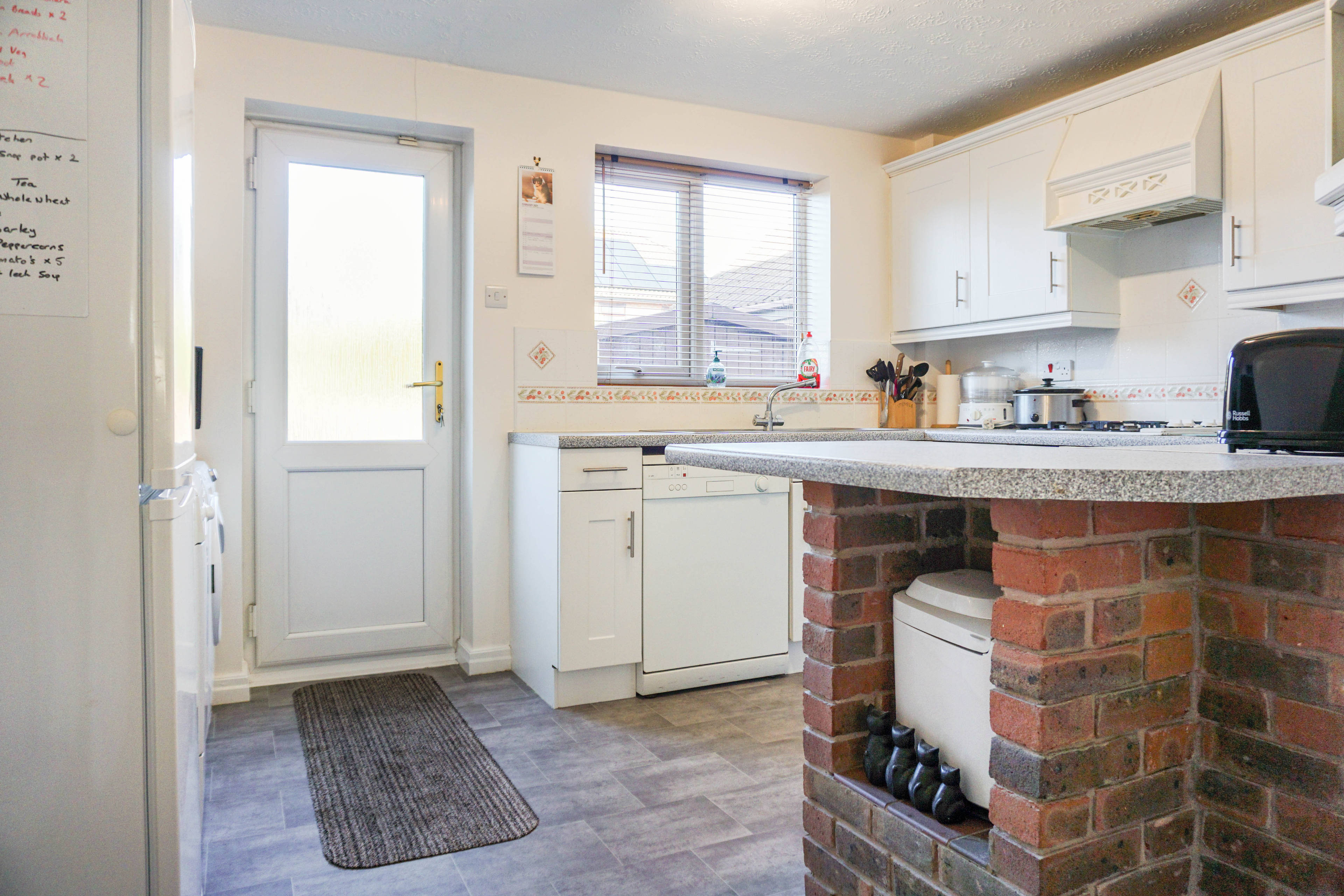 Kitchen/Breakfast