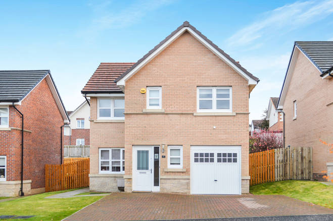 4 bedroom detached house for sale in Clare Crescent, Larkhall, ML9 1ES