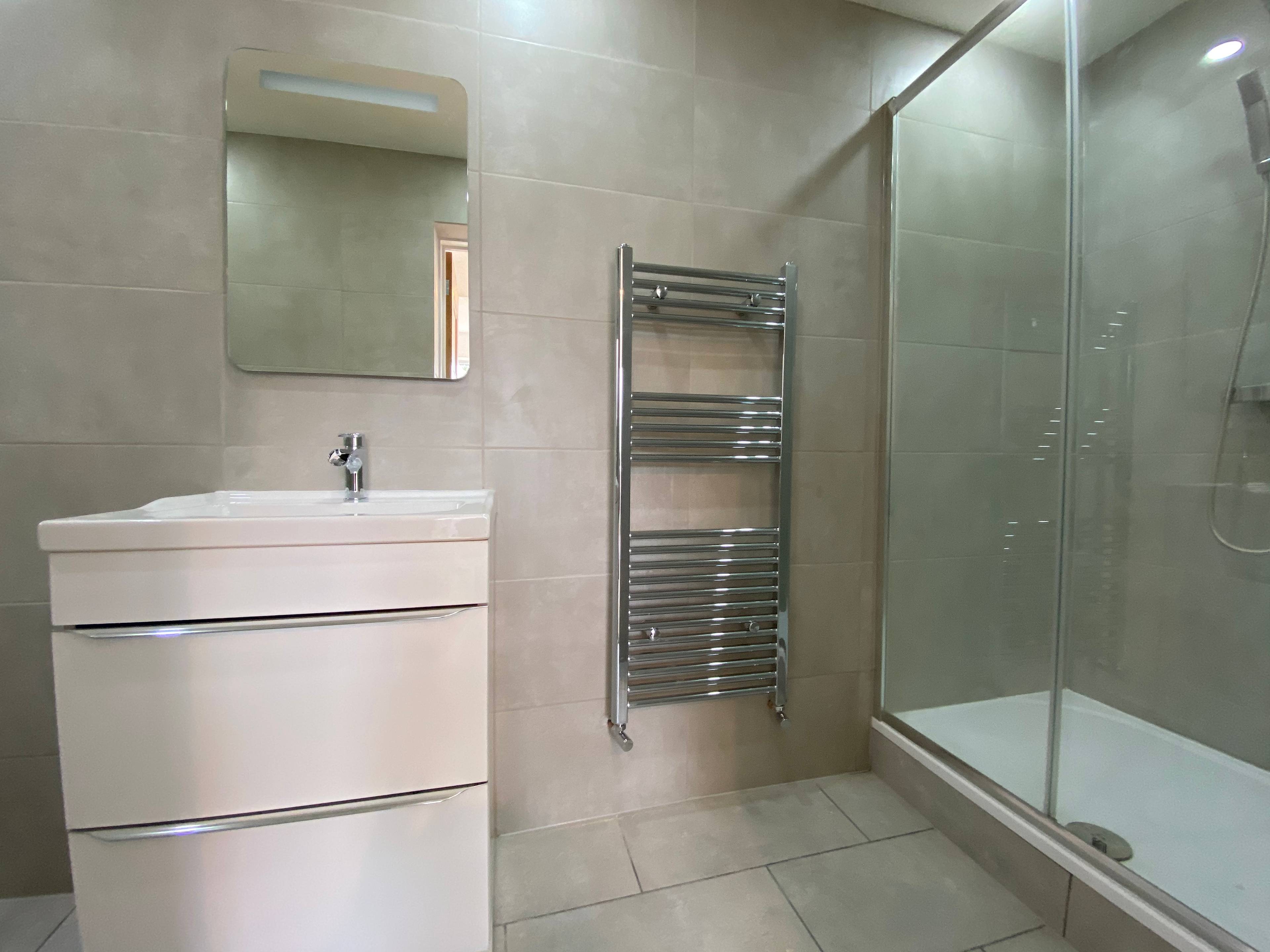 En-suite One