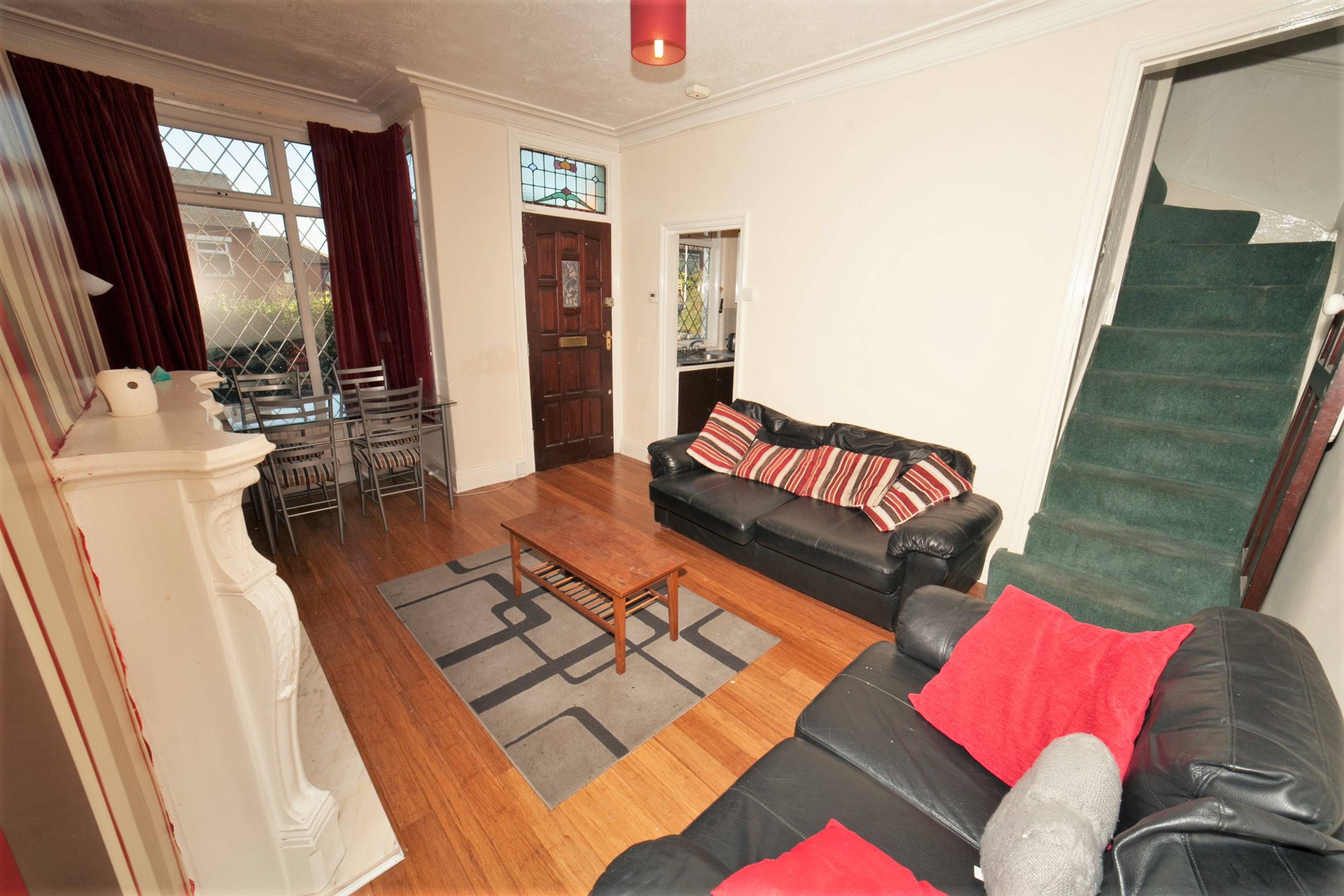 Living / Dining Room