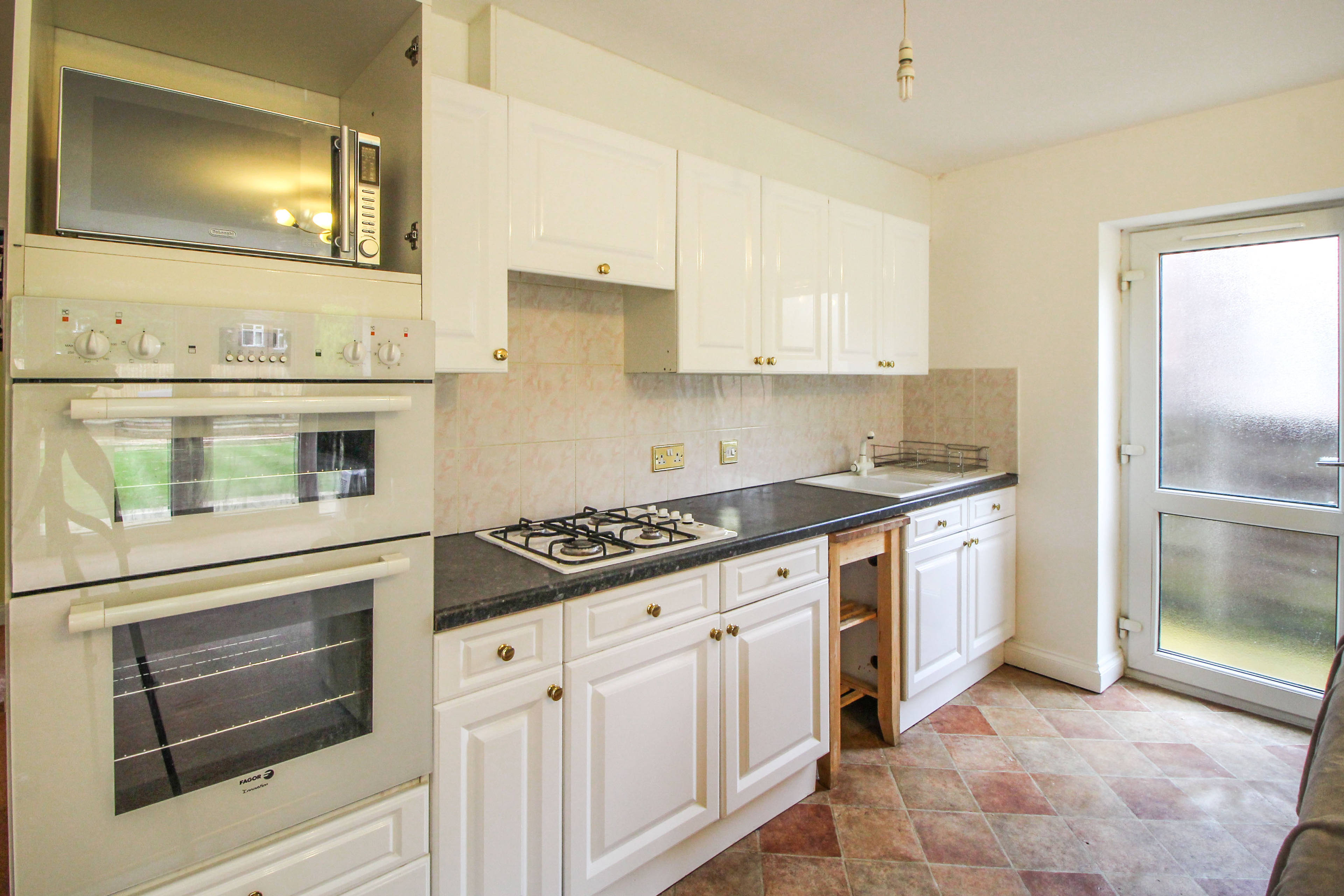 Annexe Kitchen