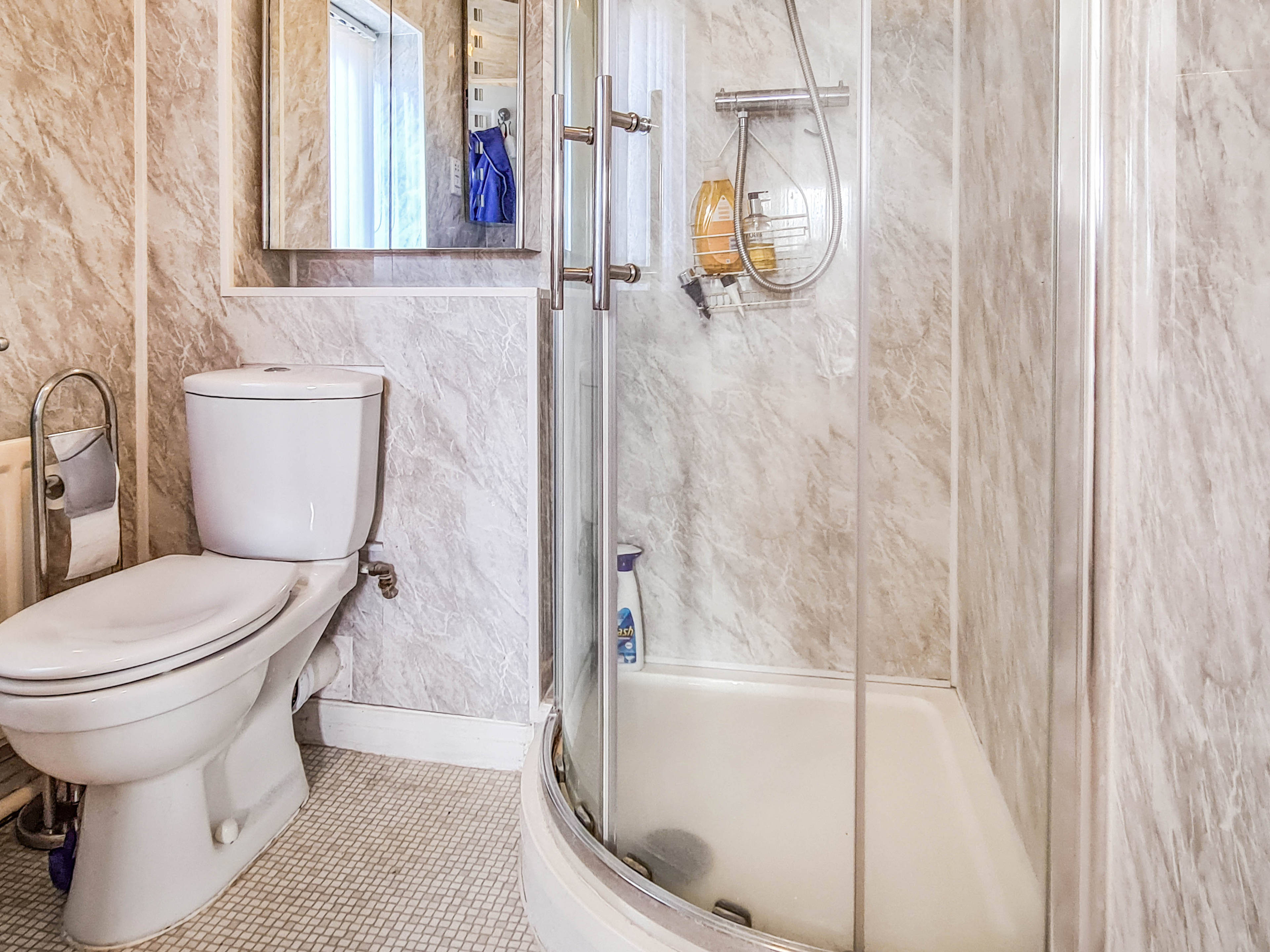 Master En-suite