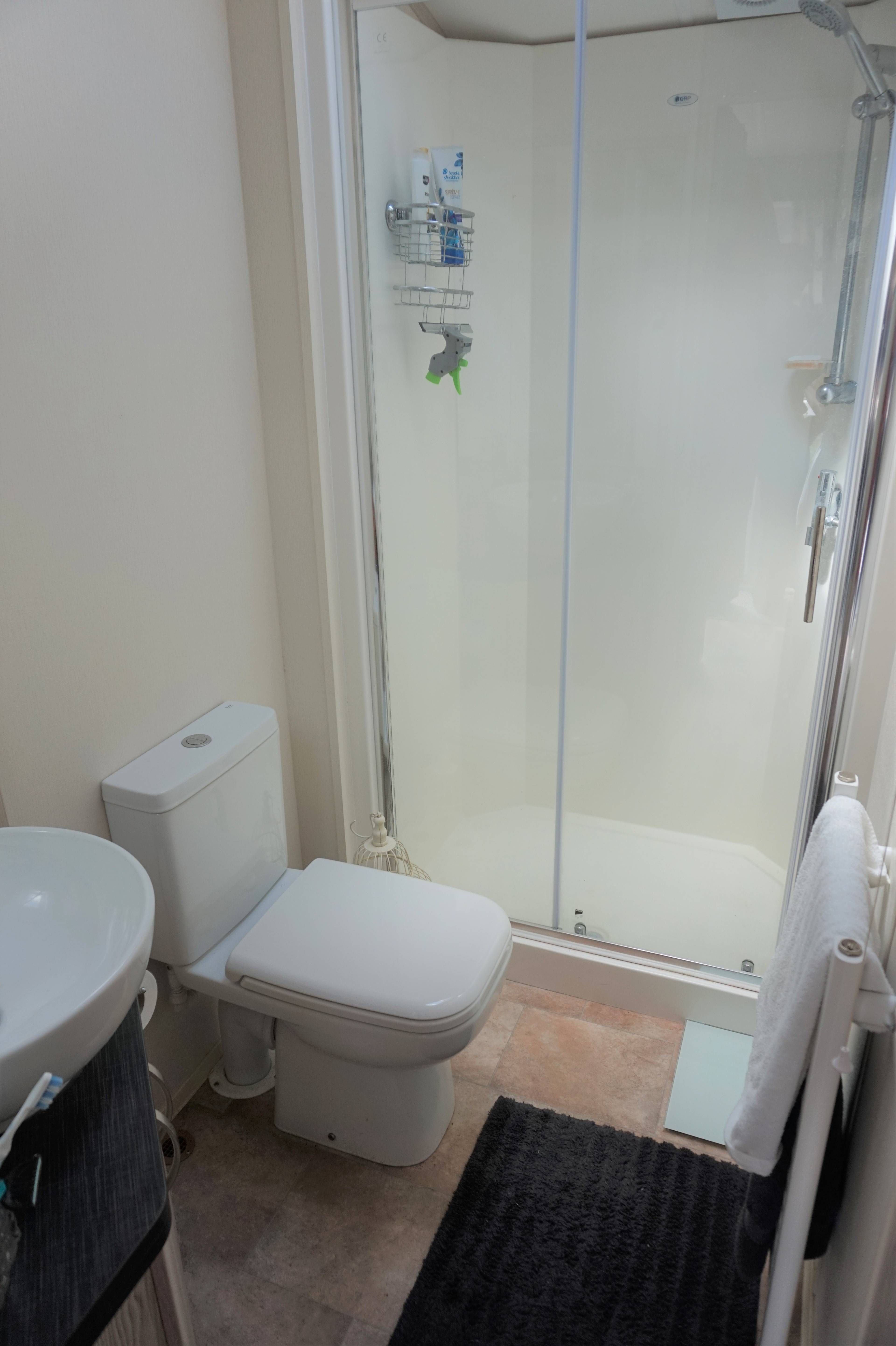 Jack & Jill Bathroom