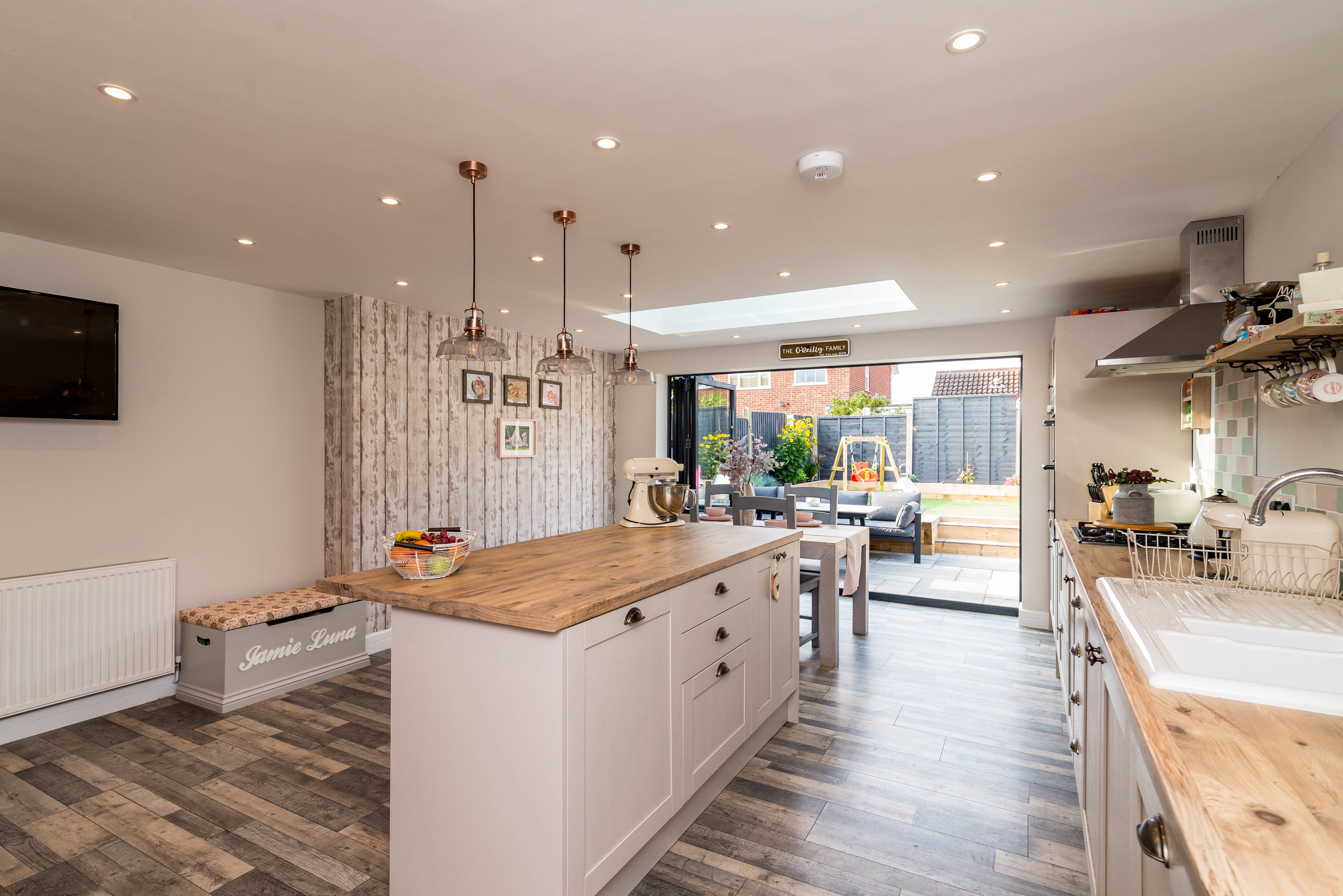 Kitchen/Family Room