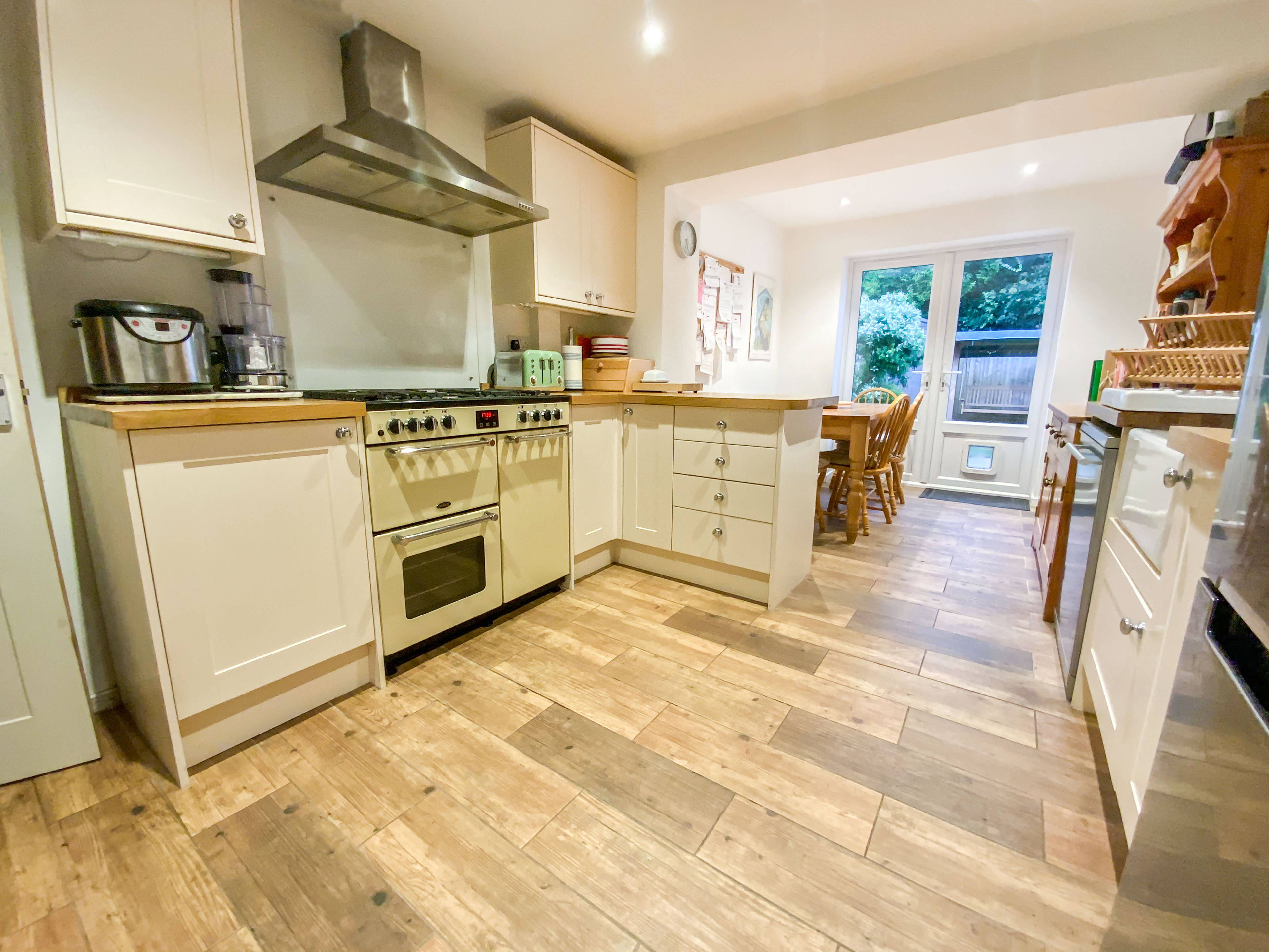 Kitchen/Dining Room