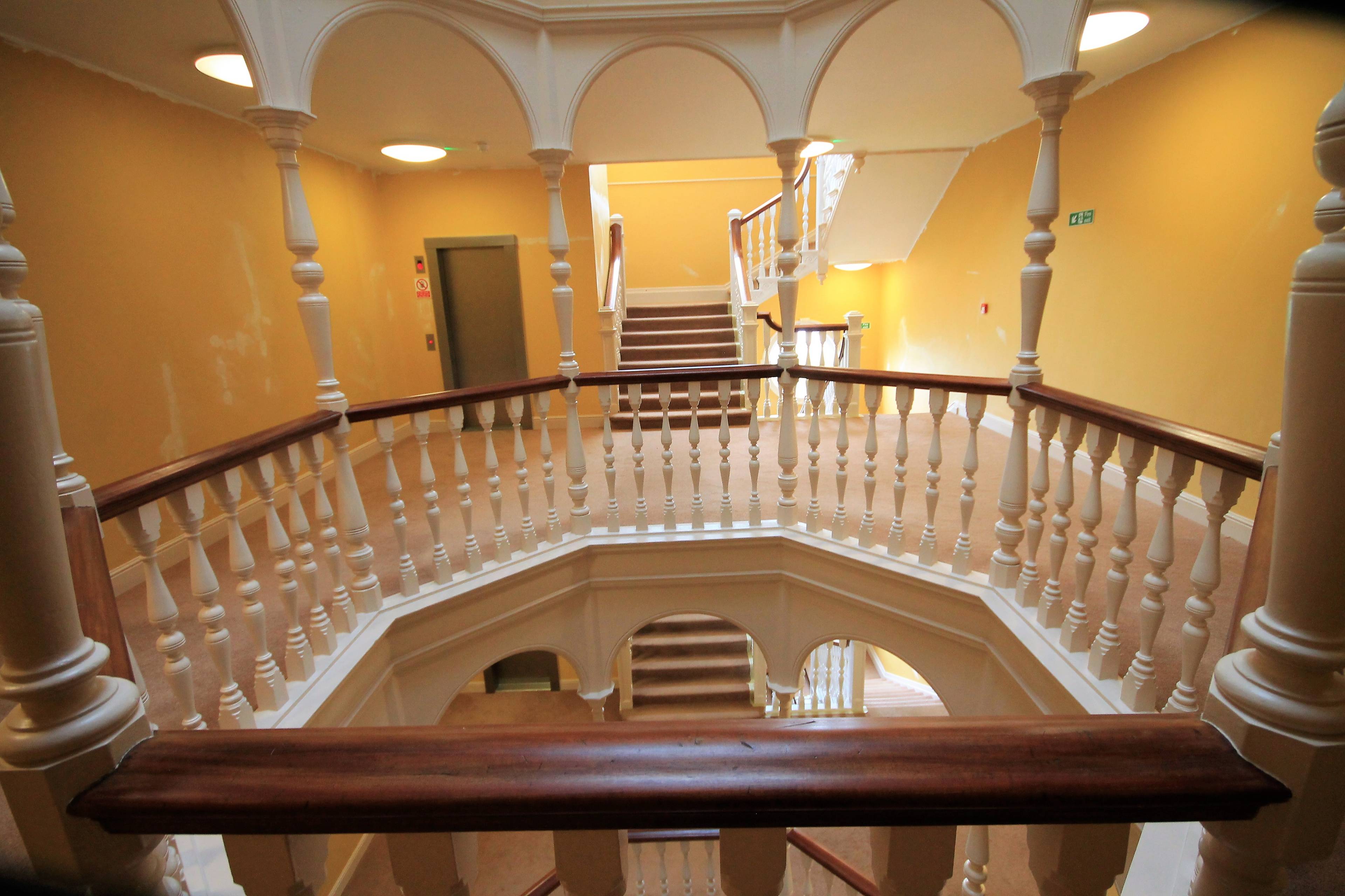 Communal Landing