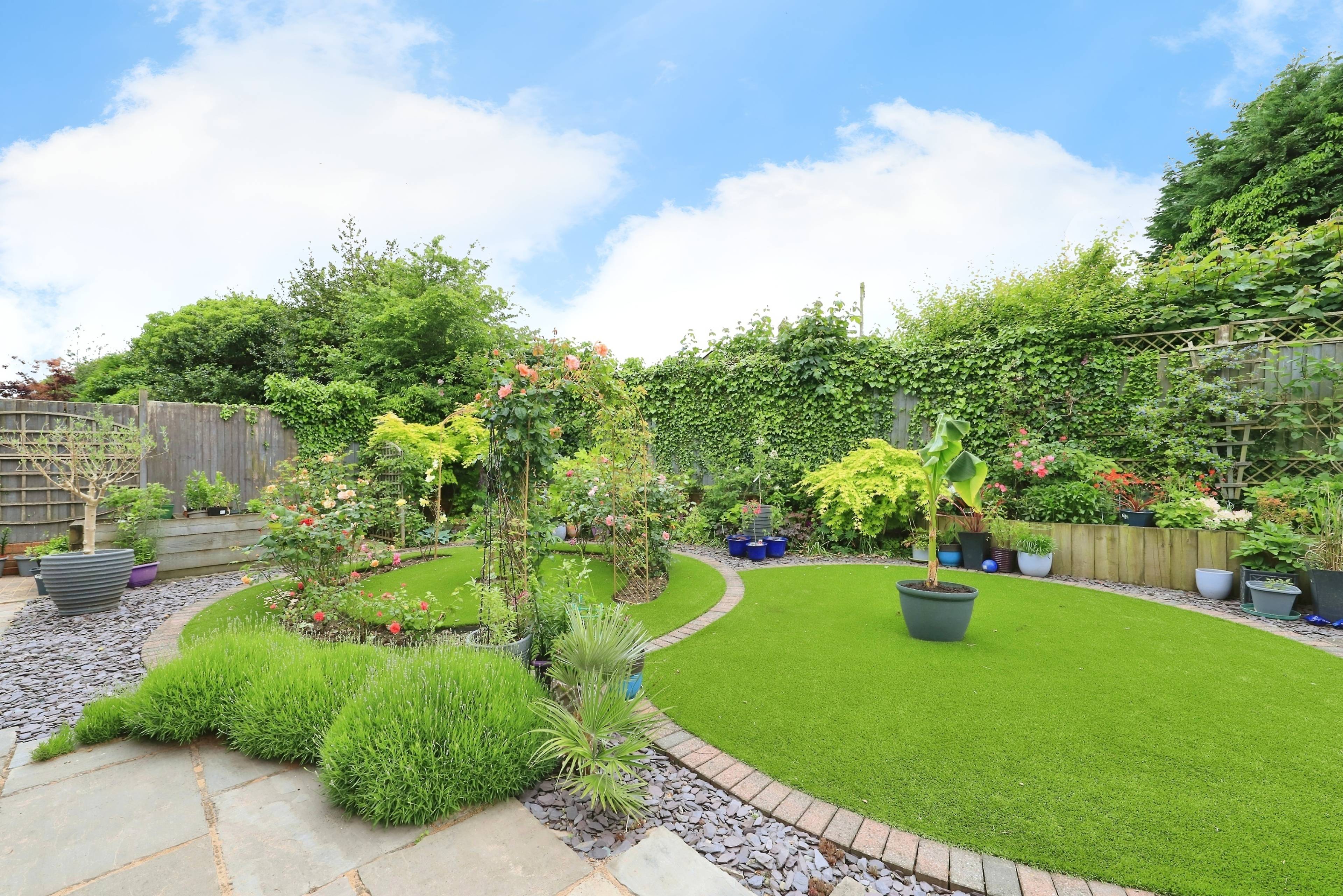 Landscaped  Gardens