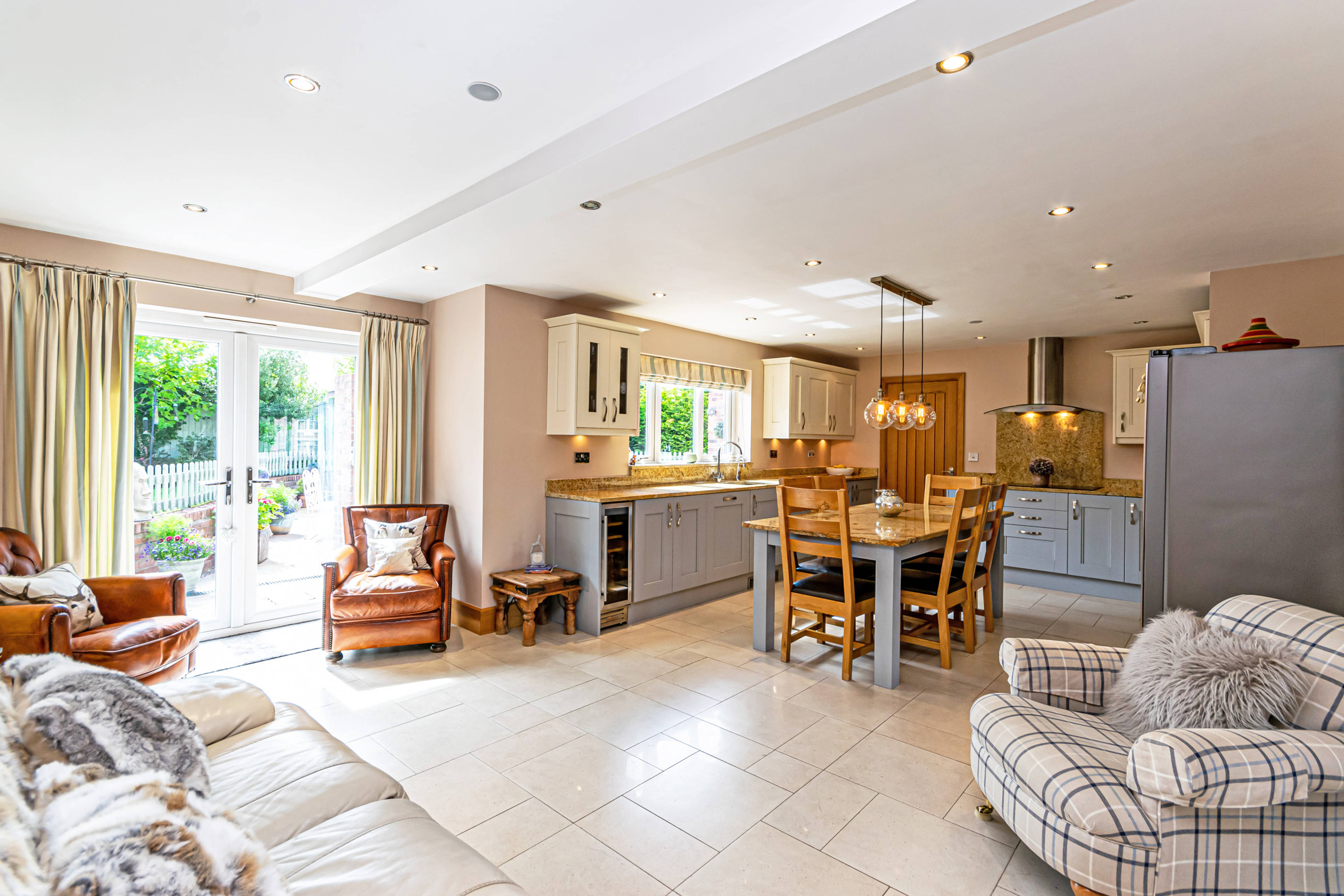 Kitchen/Family Room