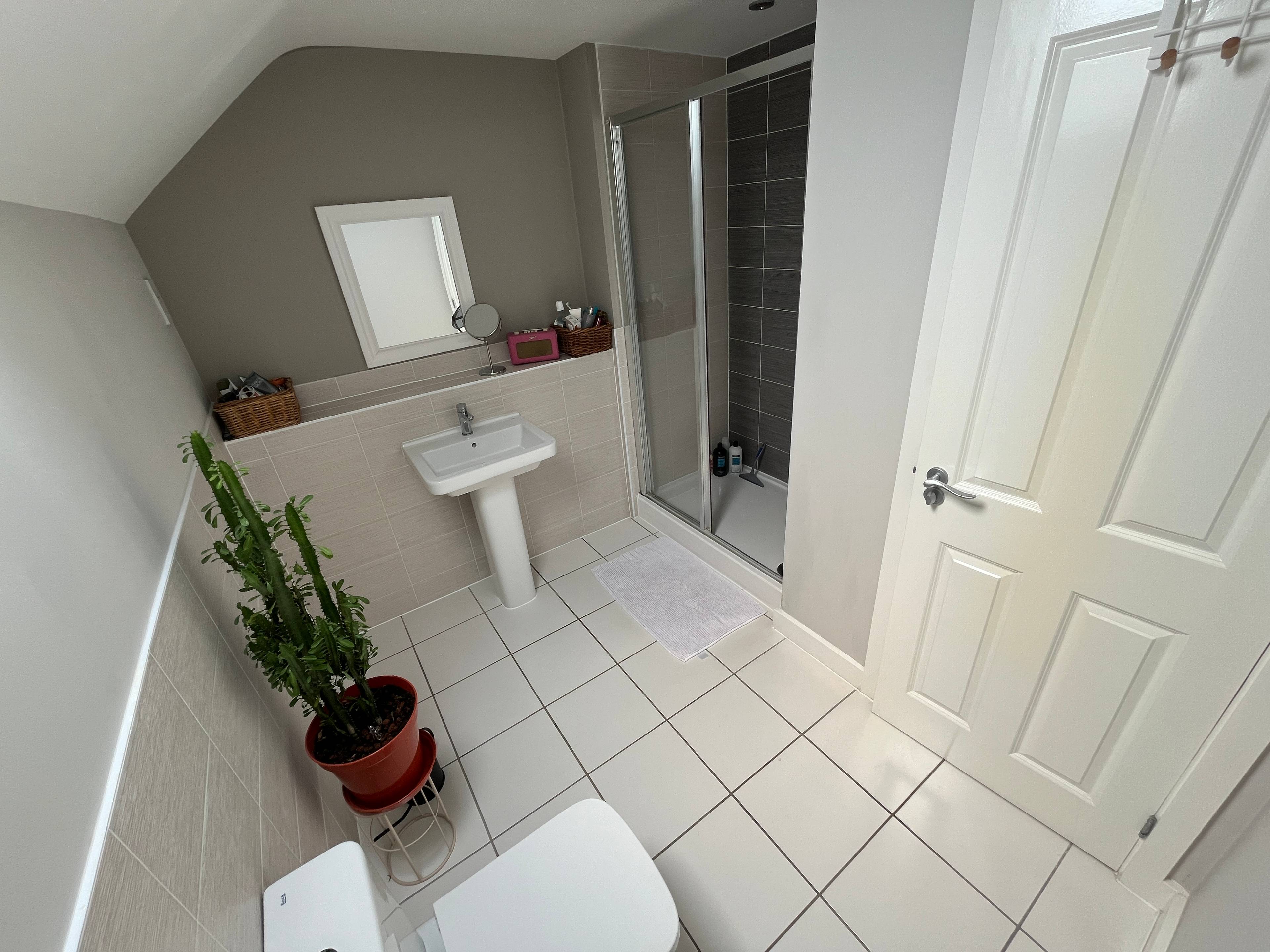Master En-suite
