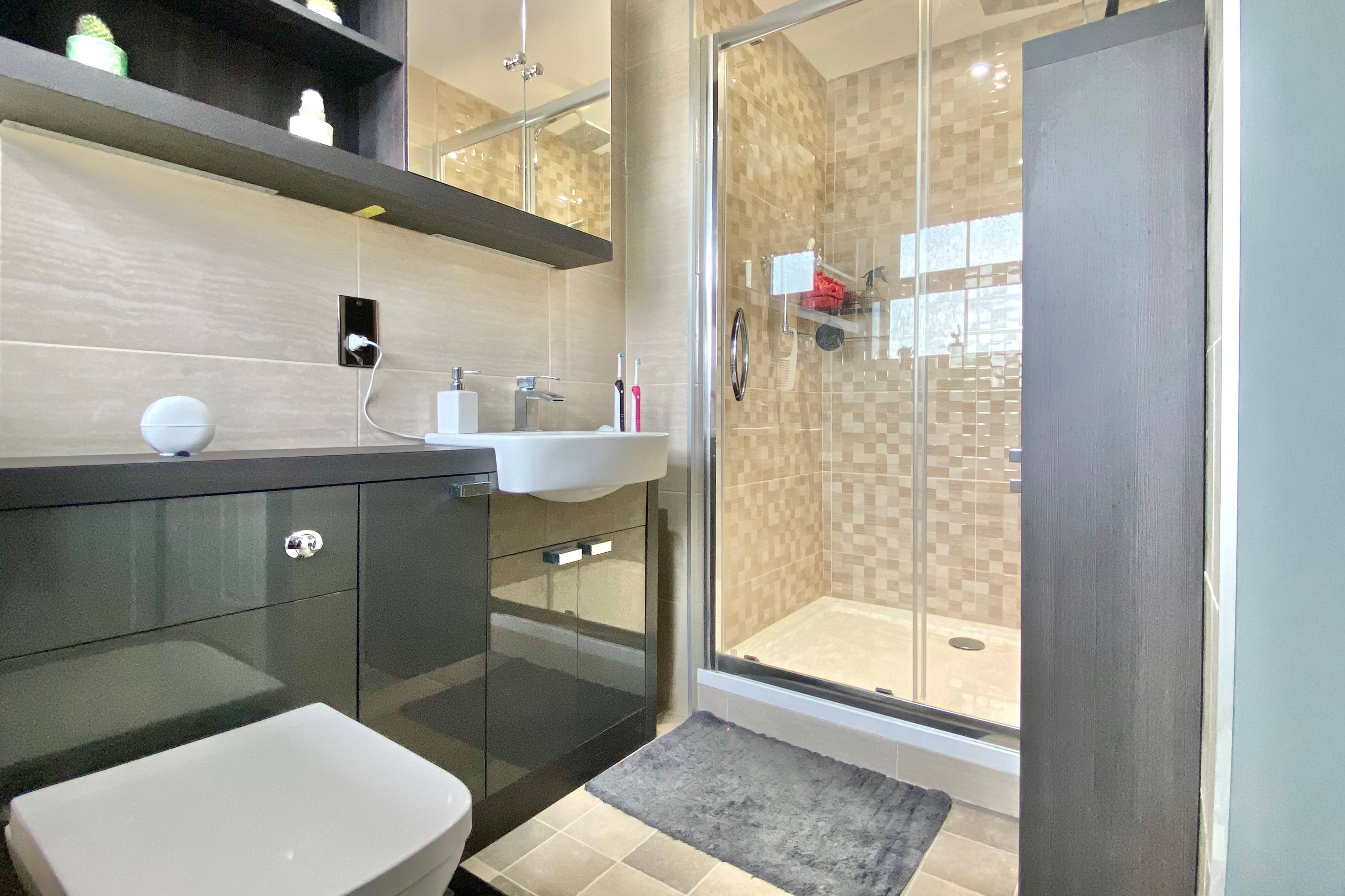 En-suite Shower Room