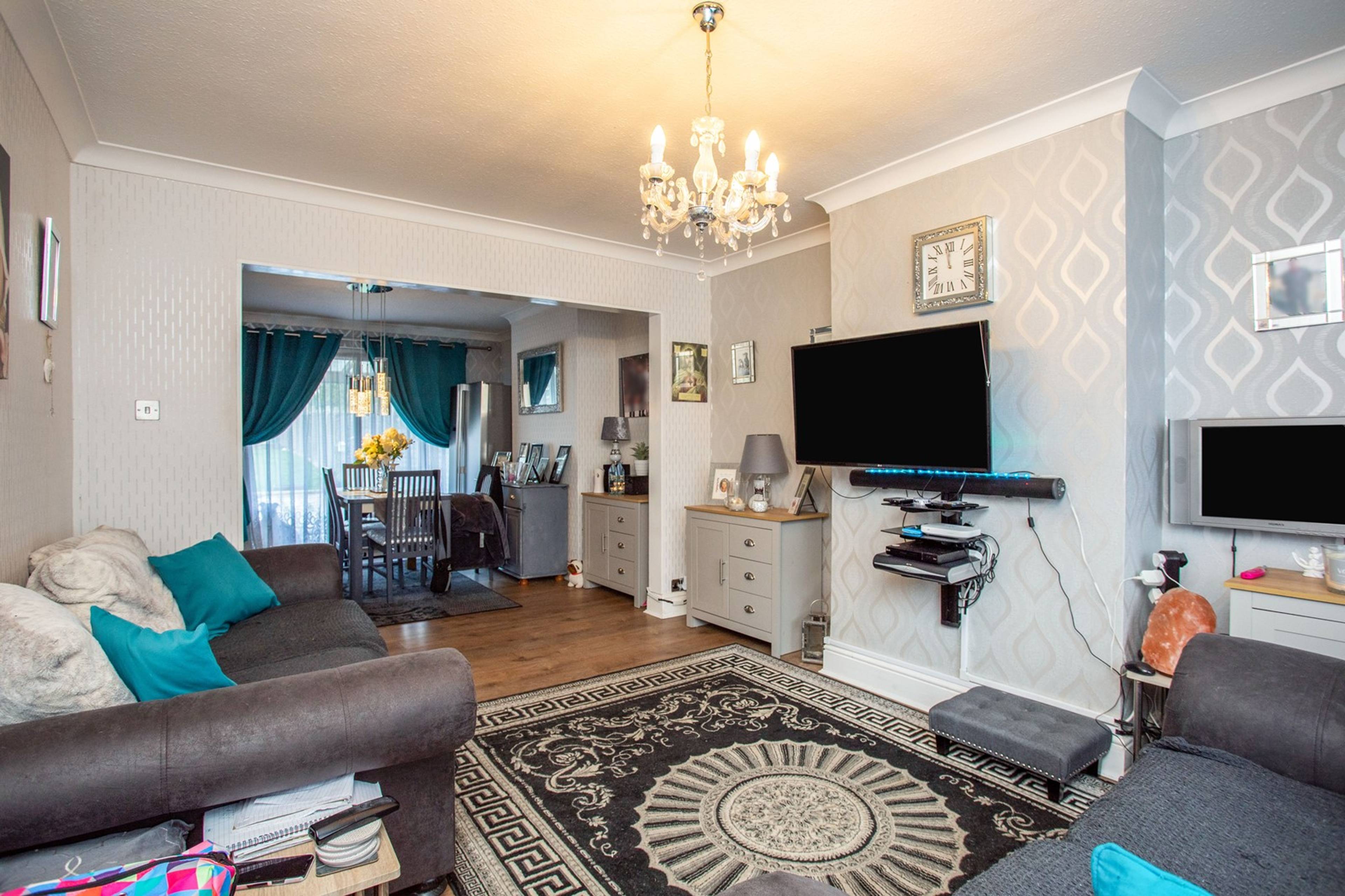 Living / Dining Room