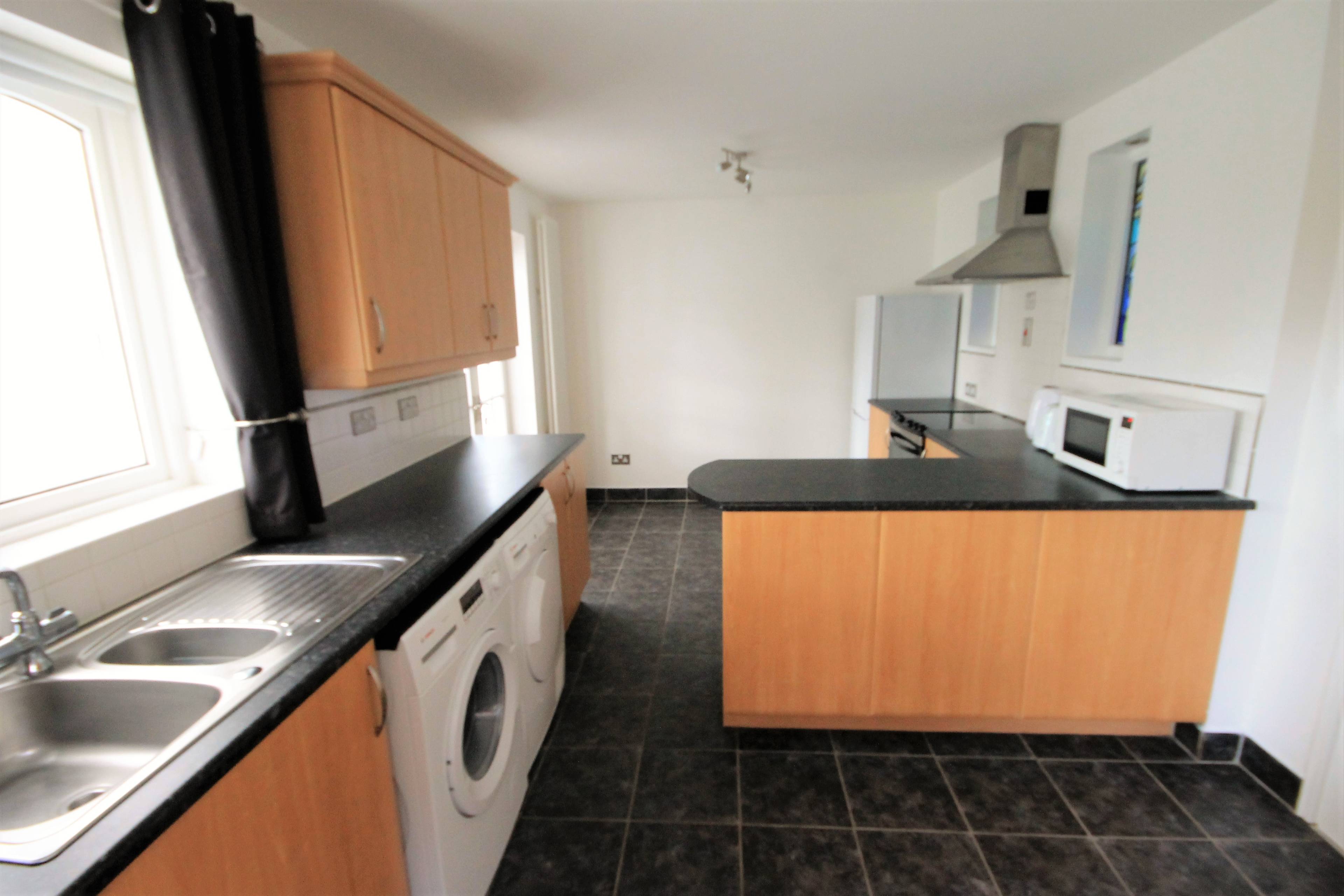 Kitchen / Breakfast