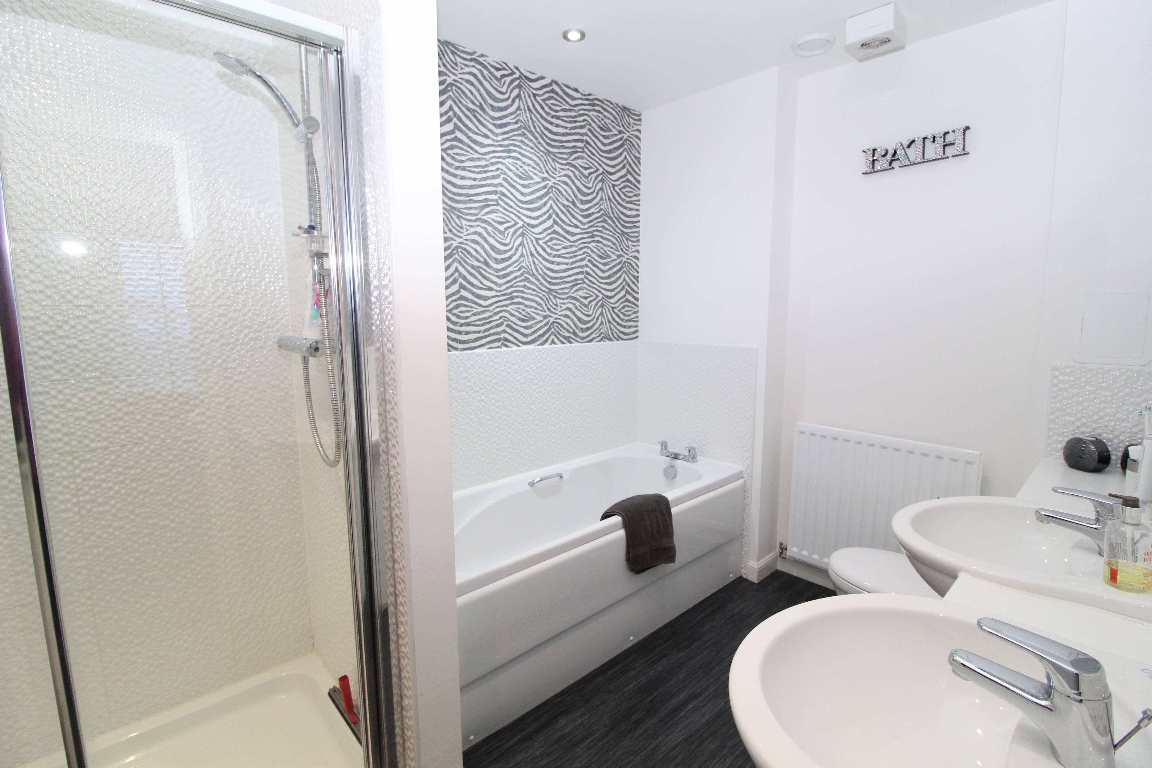 Master En-suite