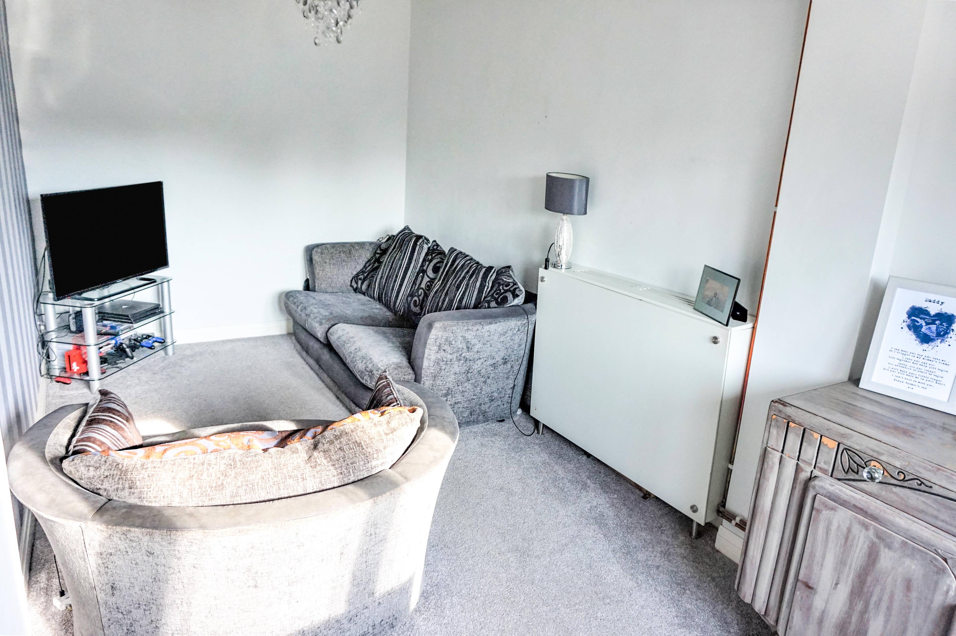 Bedroom/Lounge Two