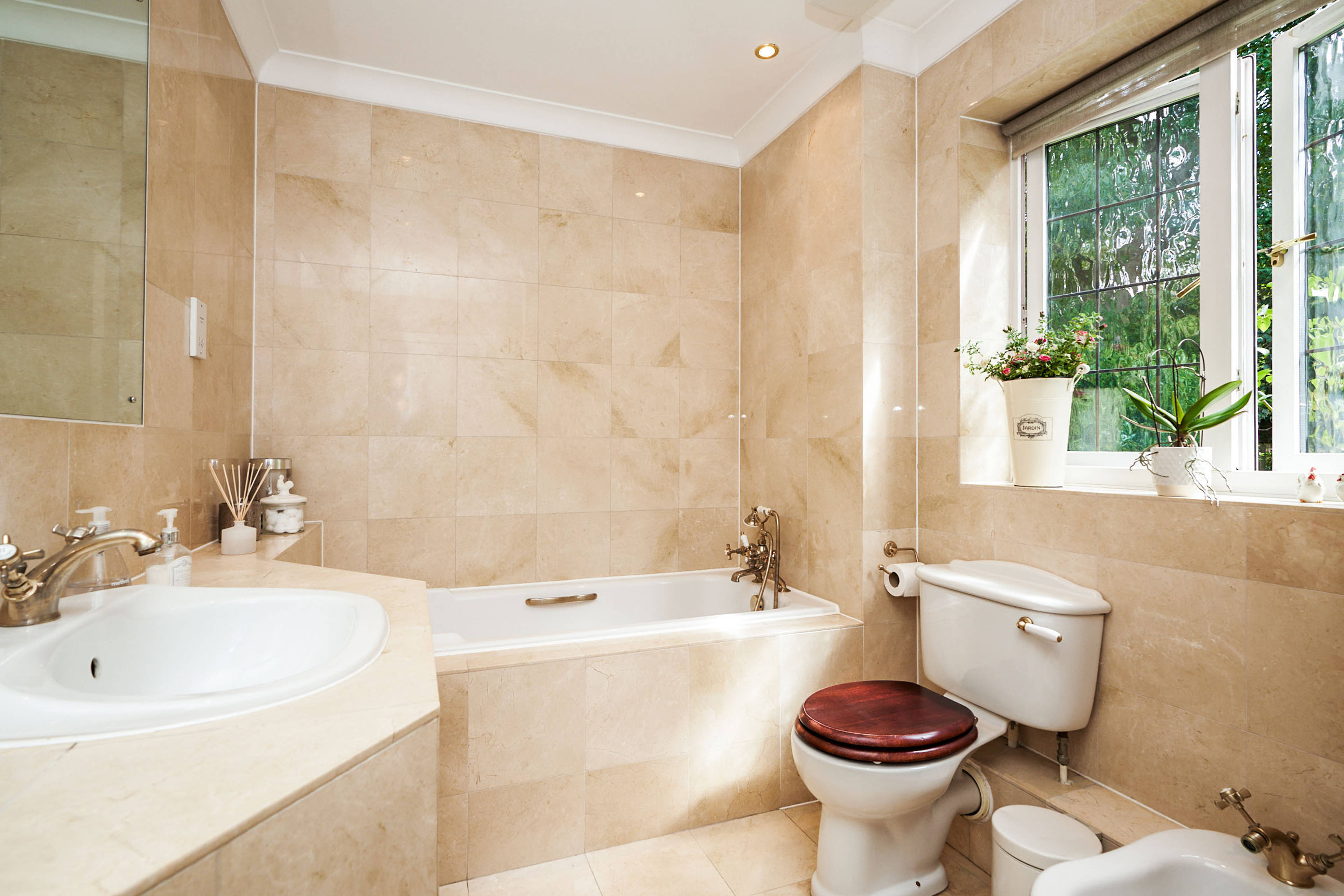 En-suite One