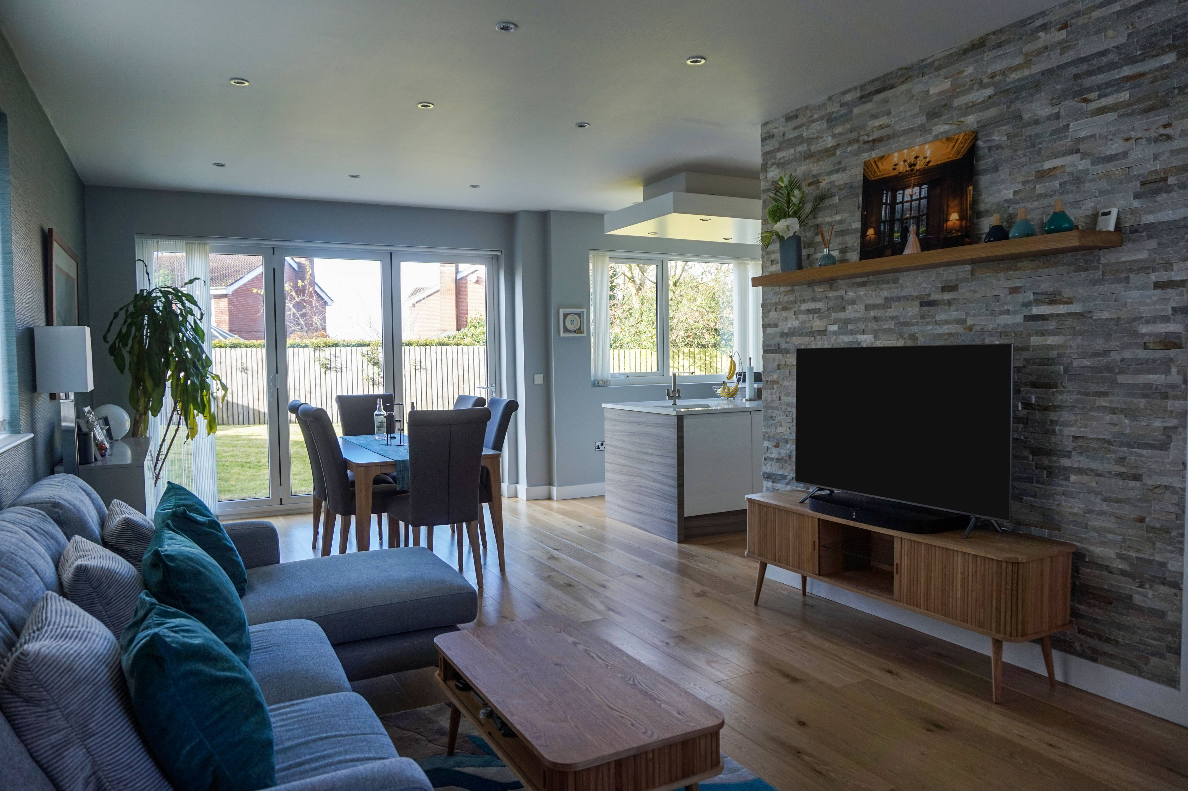 Living / Dining Room