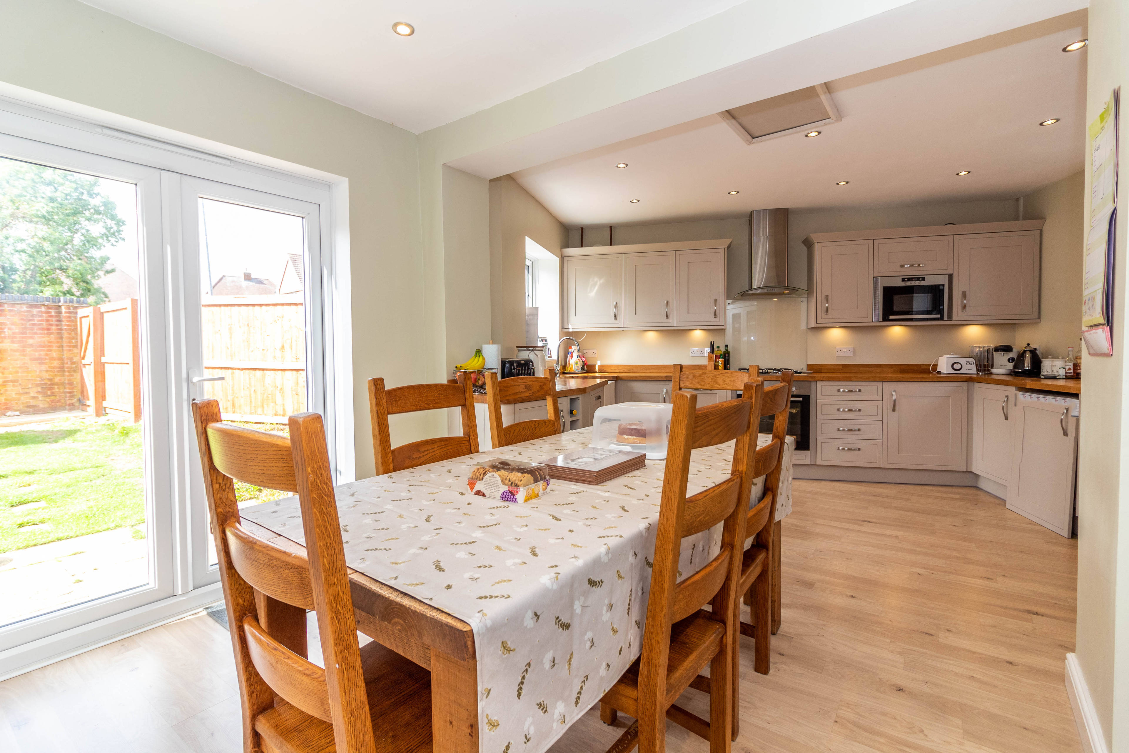 Kitchen/Breakfast