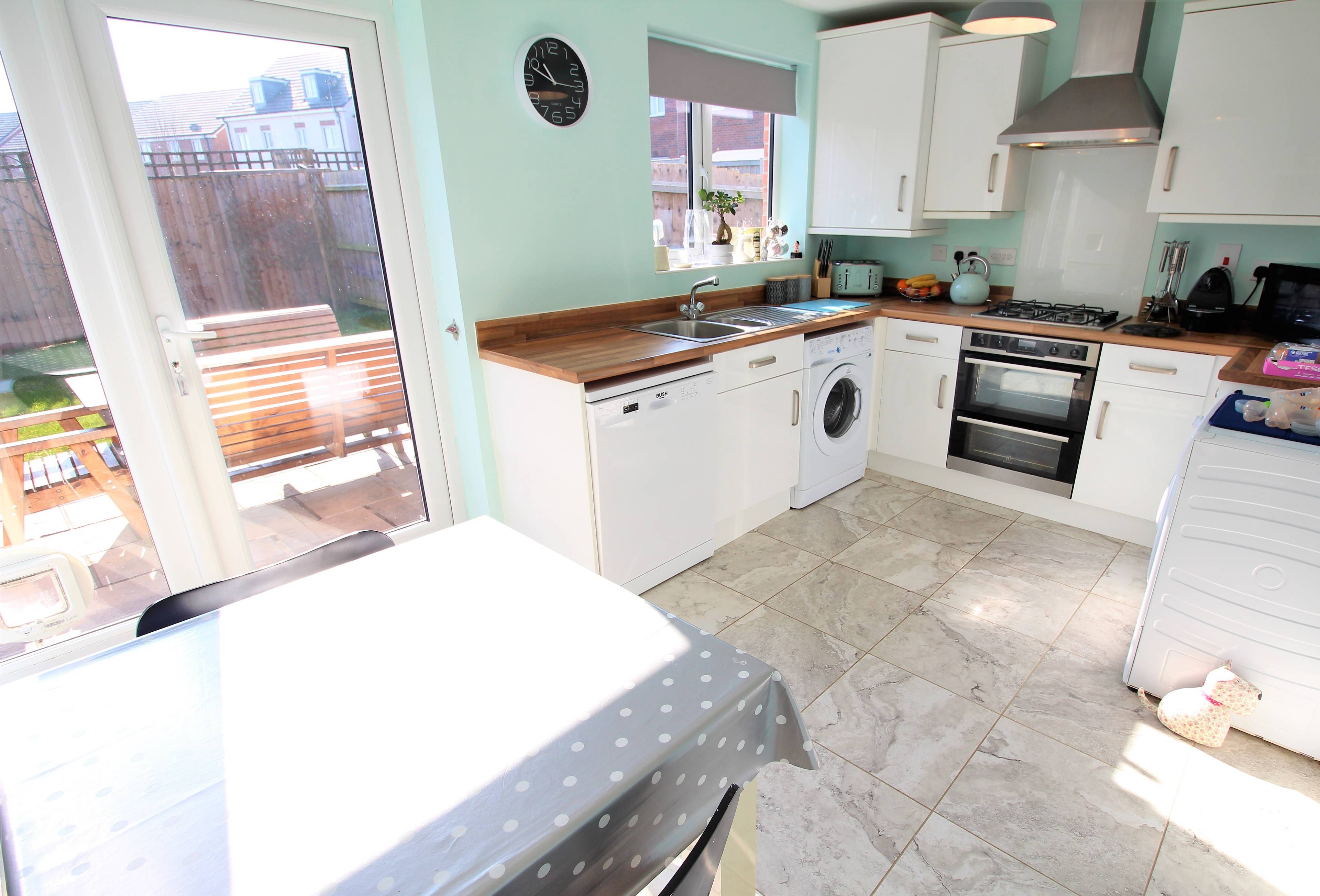 Kitchen/Dining Room