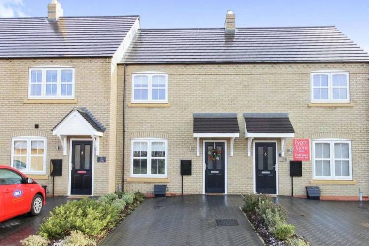 2 bedroom terraced house