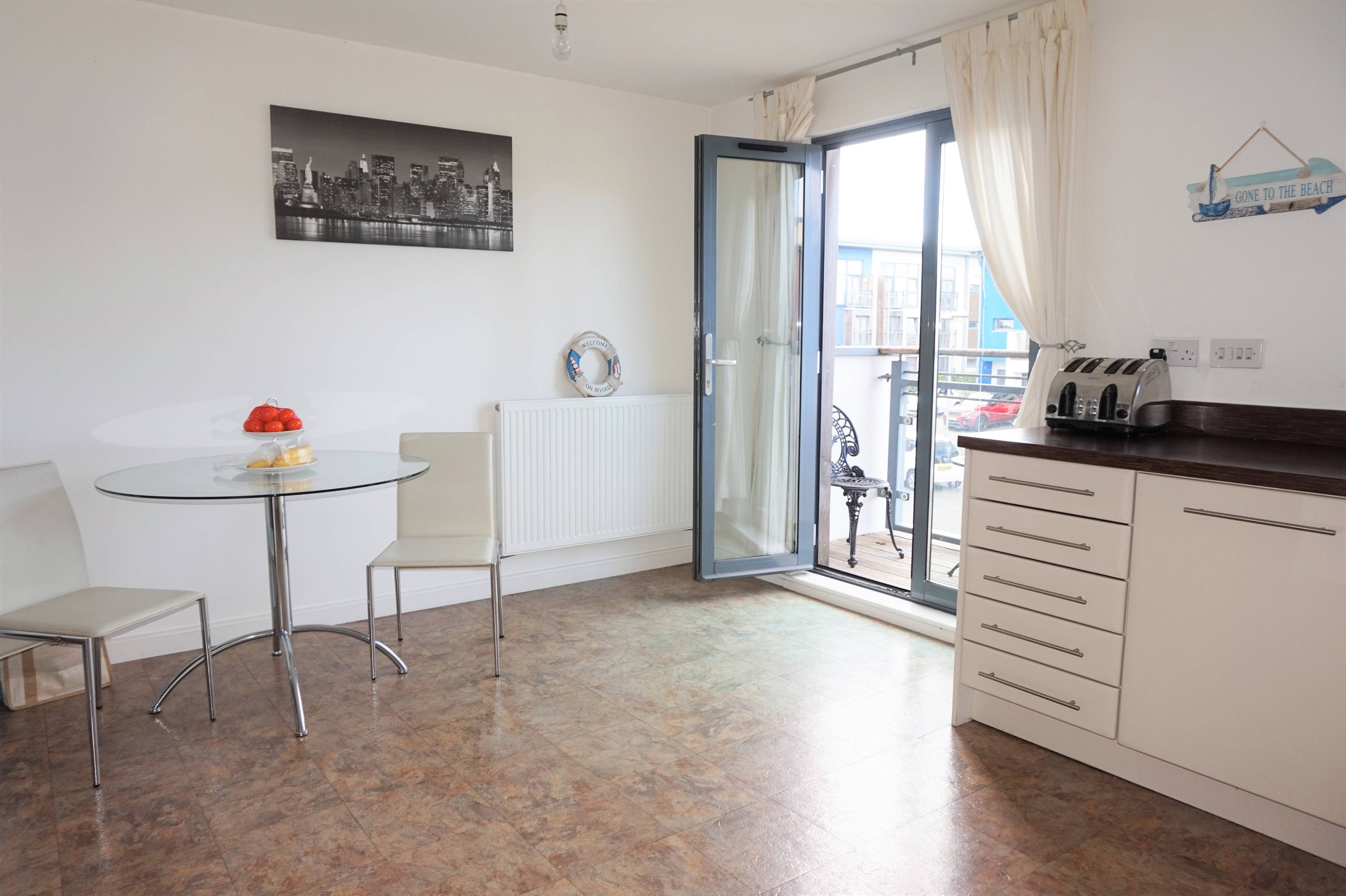 Kitchen/Breakfast