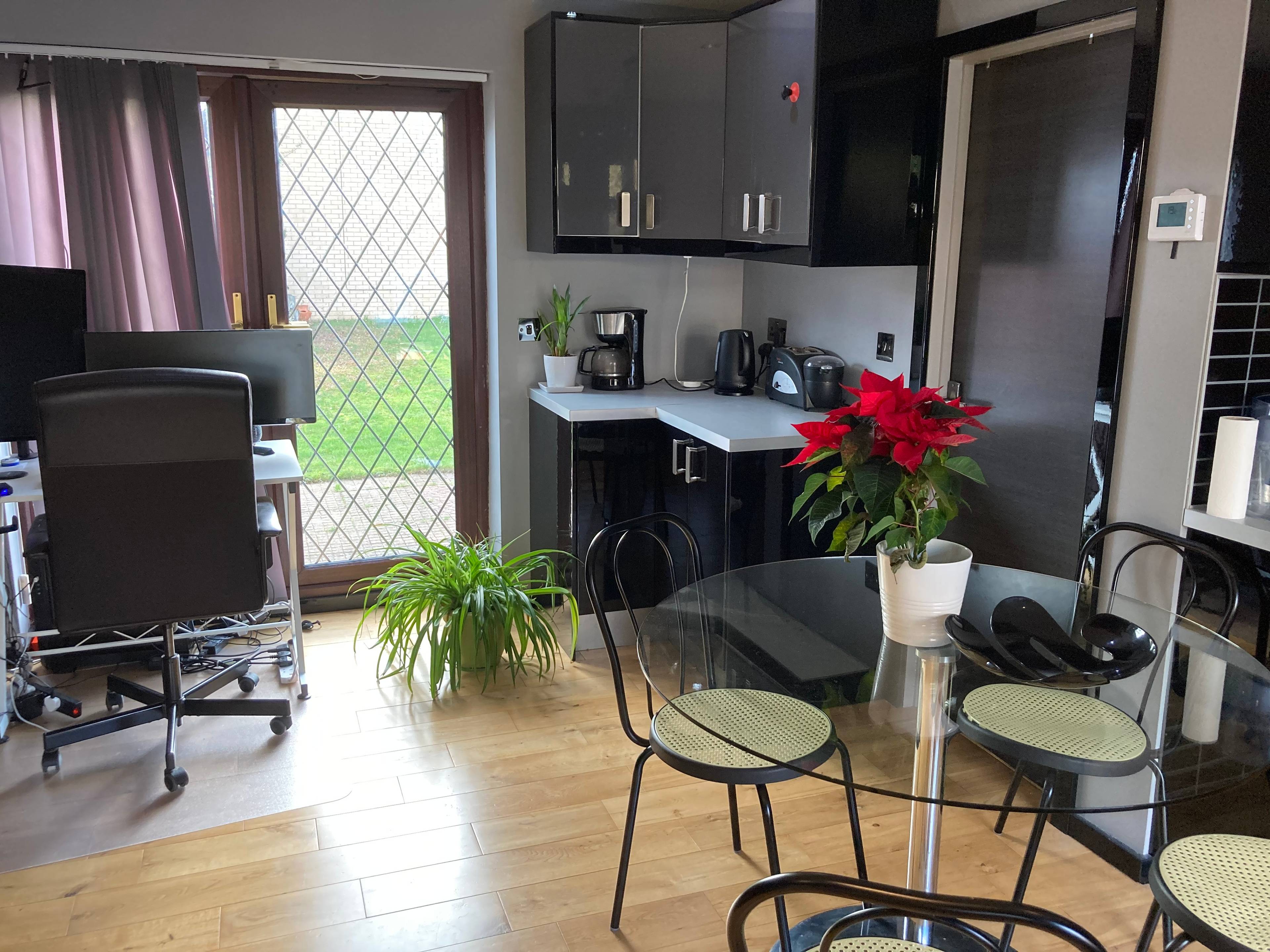 Annexe Kitchen