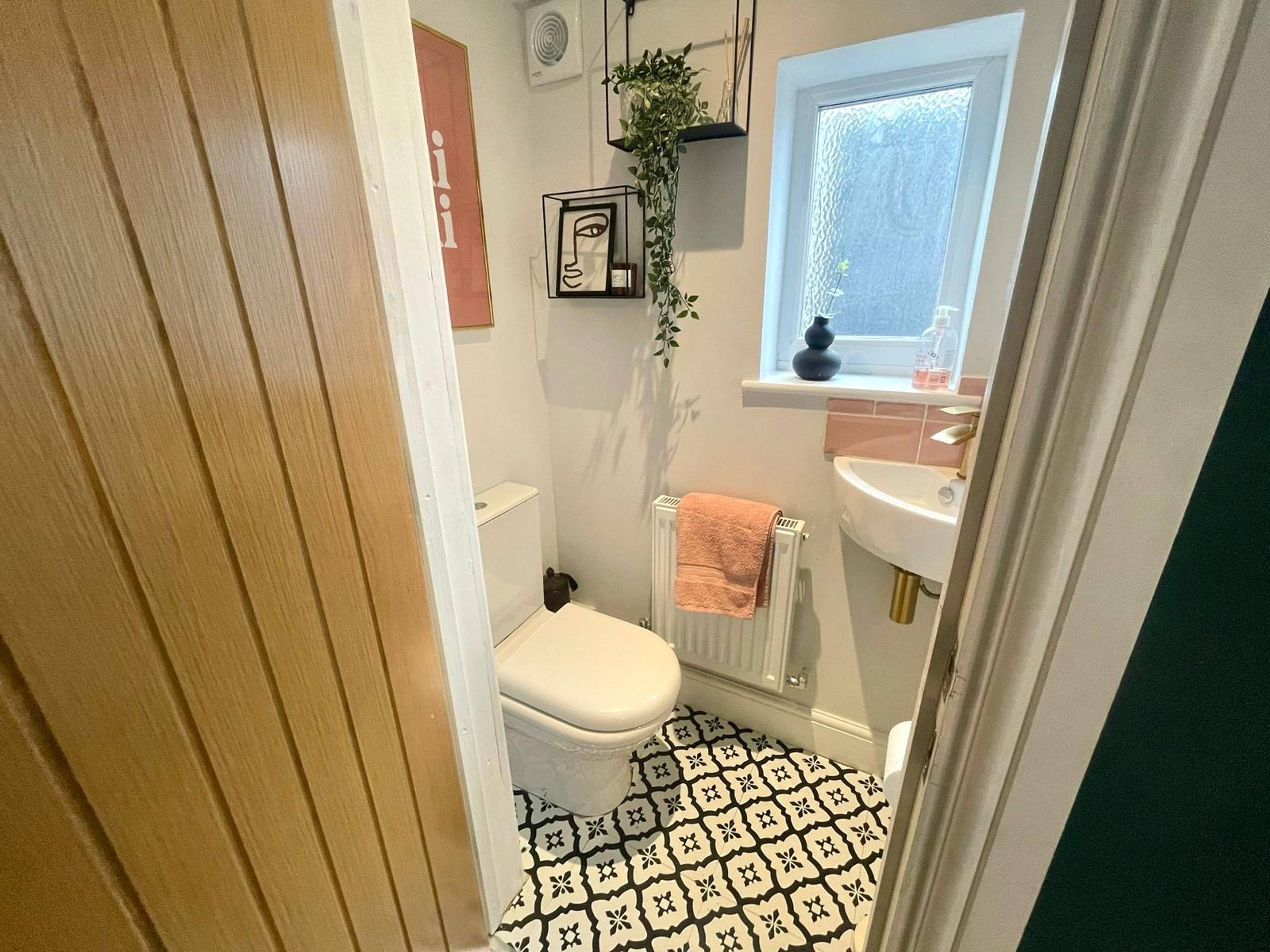 Downstairs Cloakroom