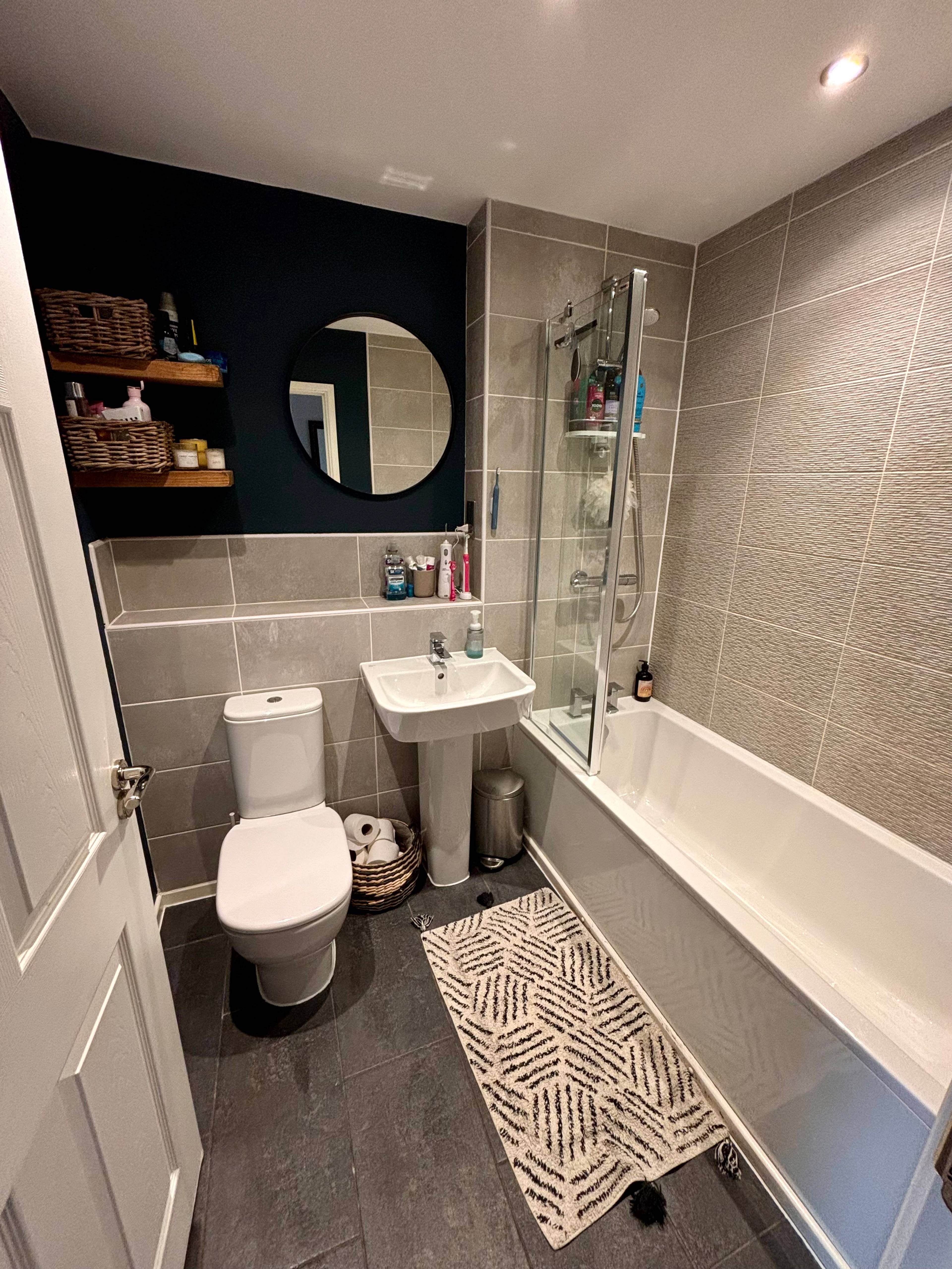 Family bathroom