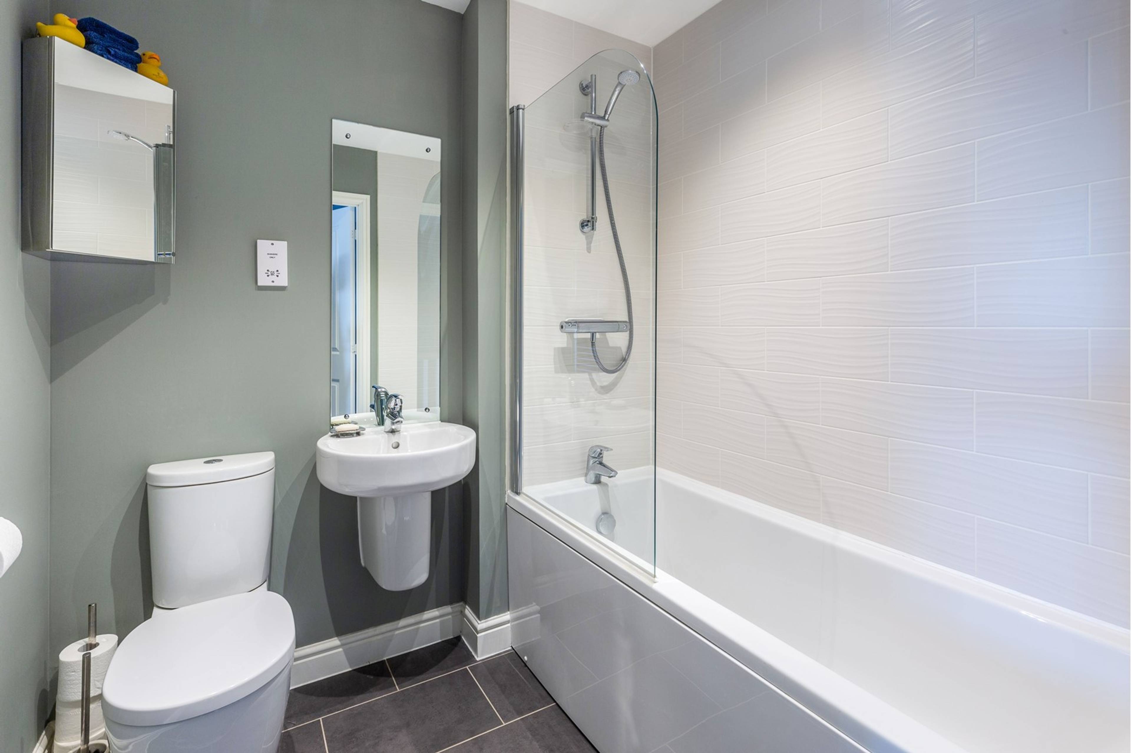 En-suite One