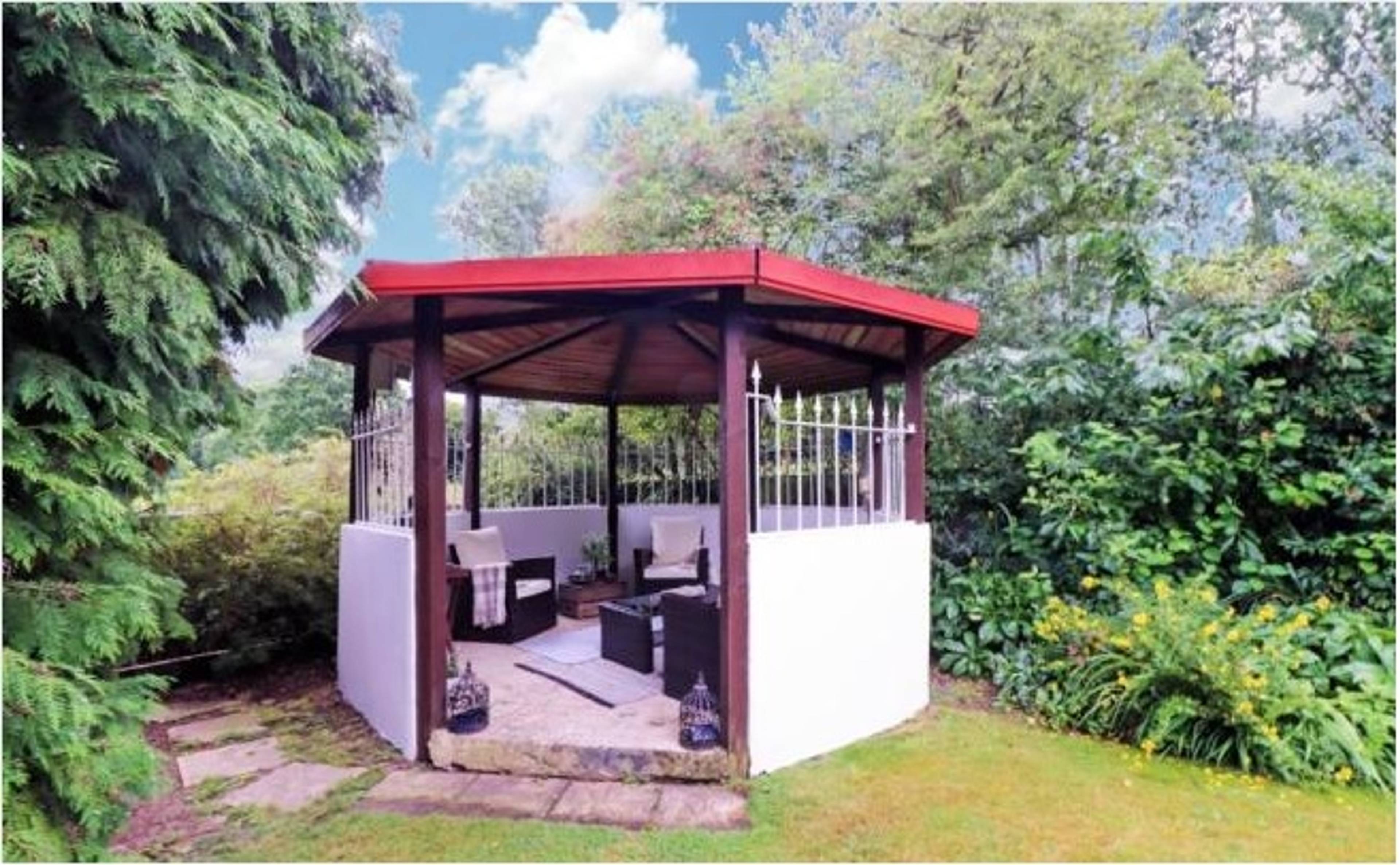 Summer House