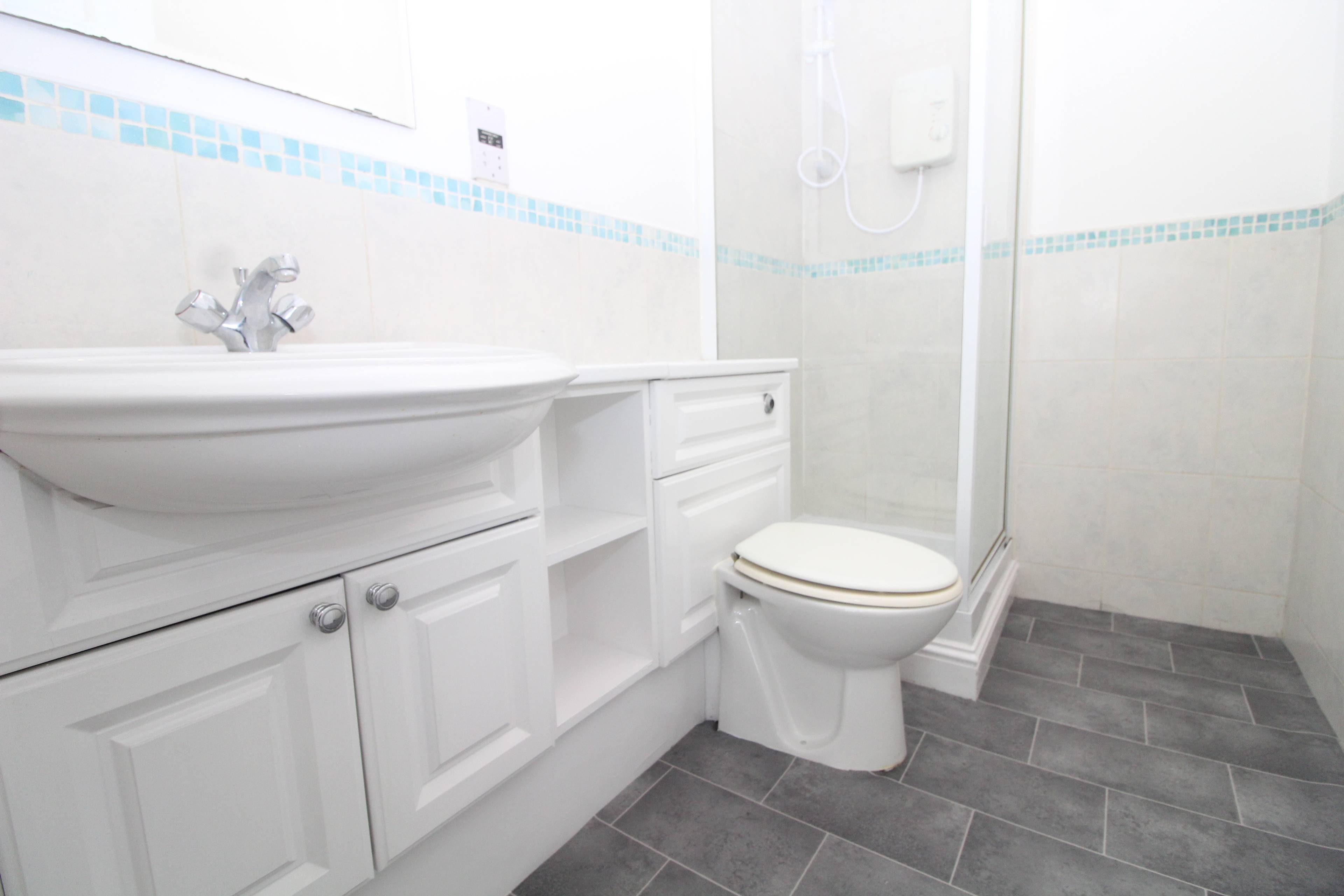 Master En-suite