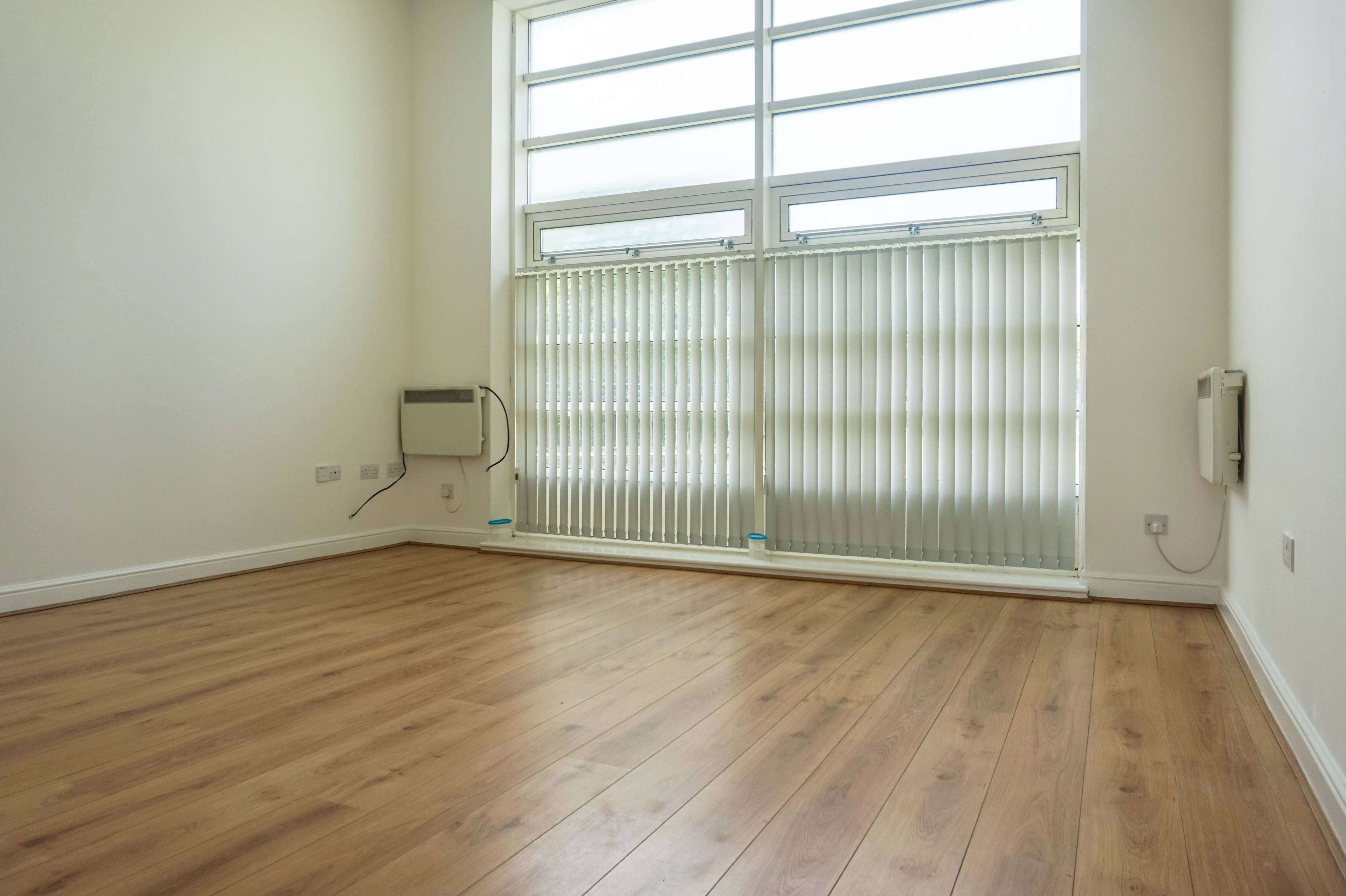 Lounge / Kitchen