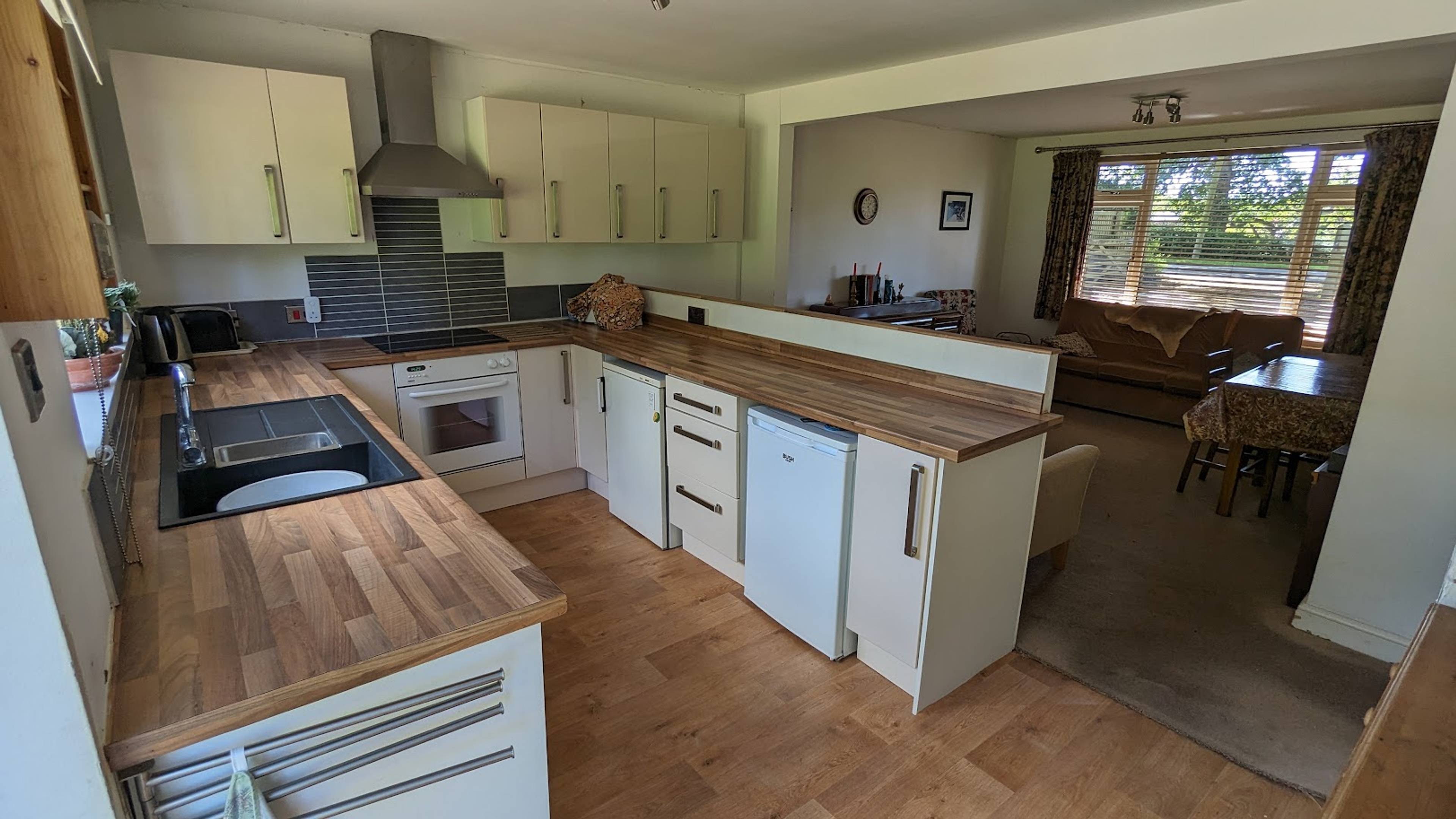 Lodge Kitchen/Living