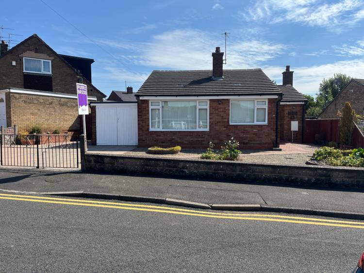 2 bedroom detached bungalow