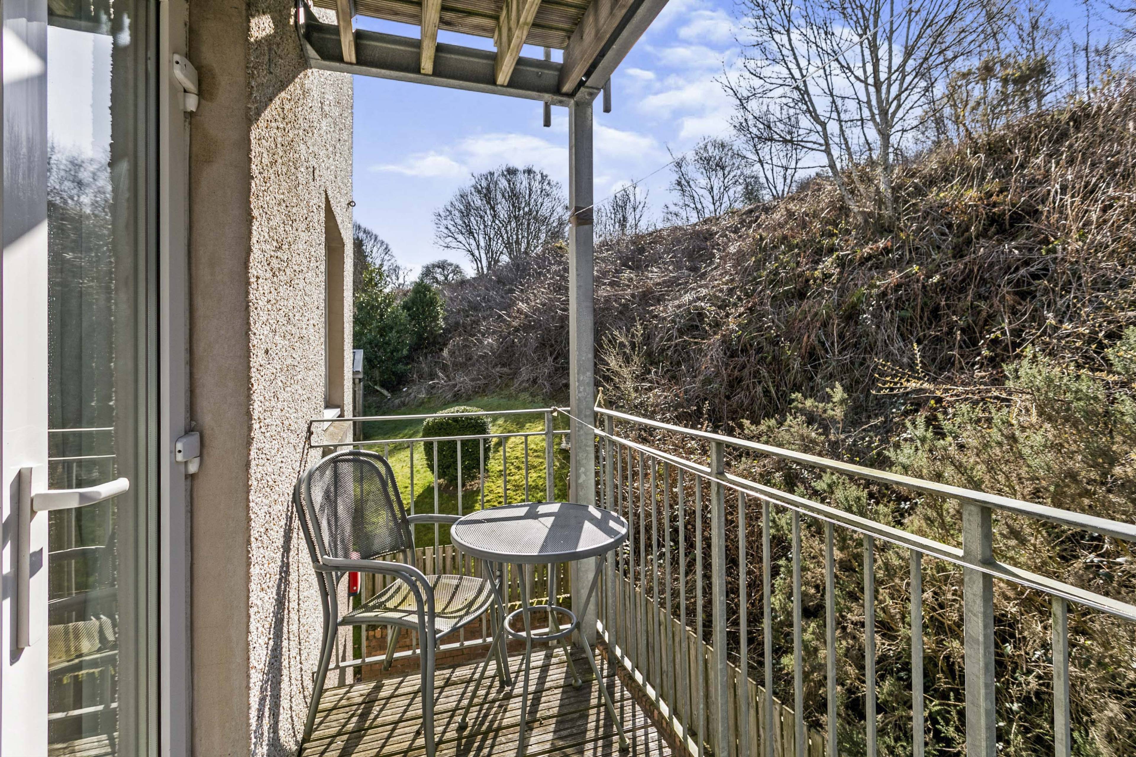 balcony