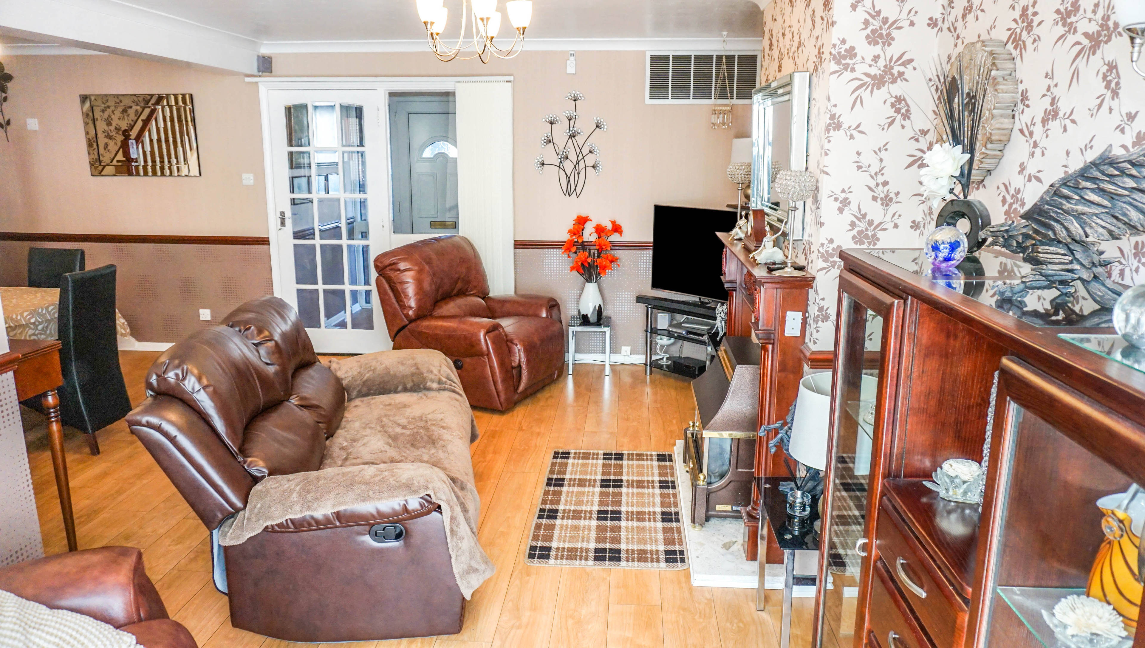 Lounge/dining Room