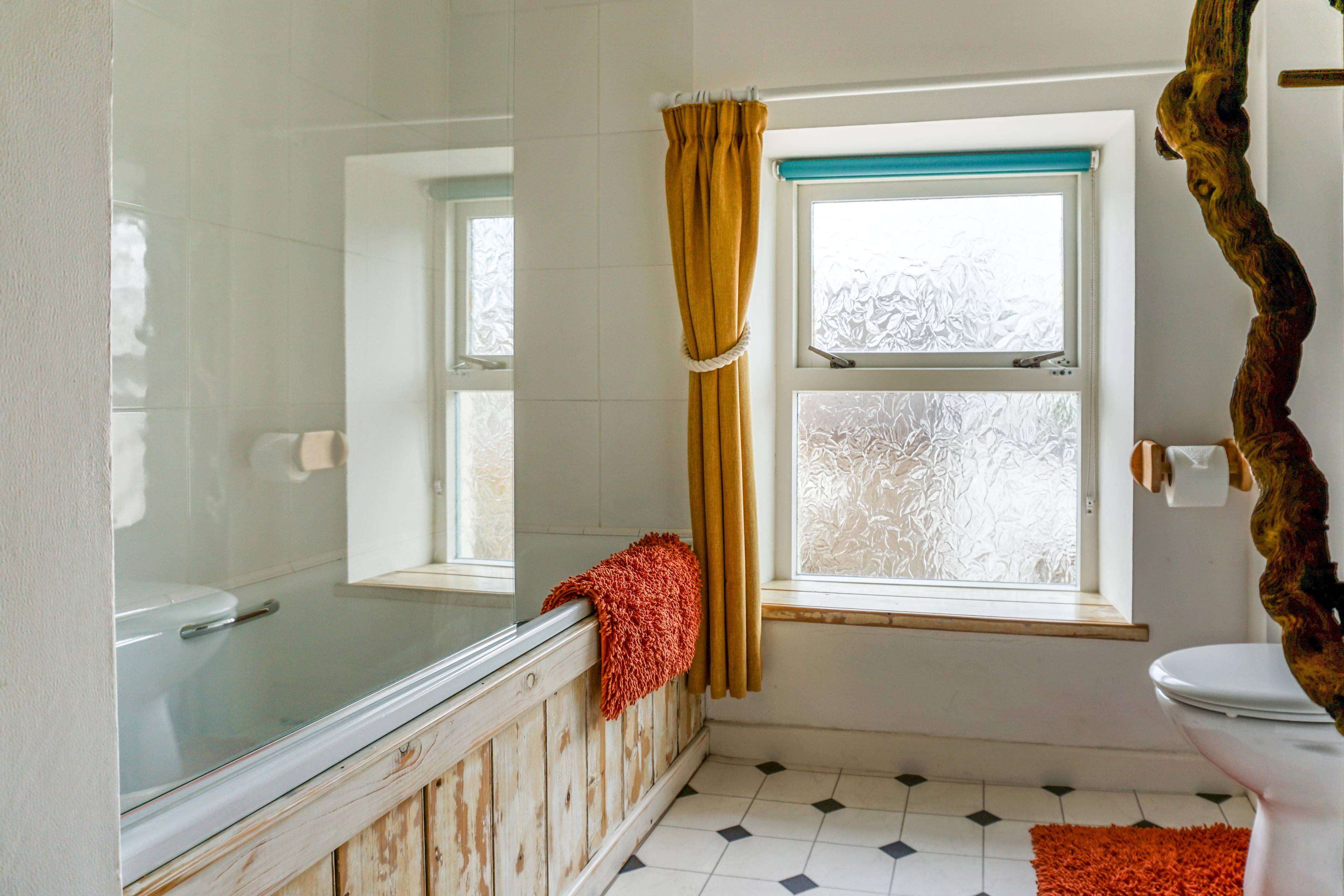 Cottage Bathroom