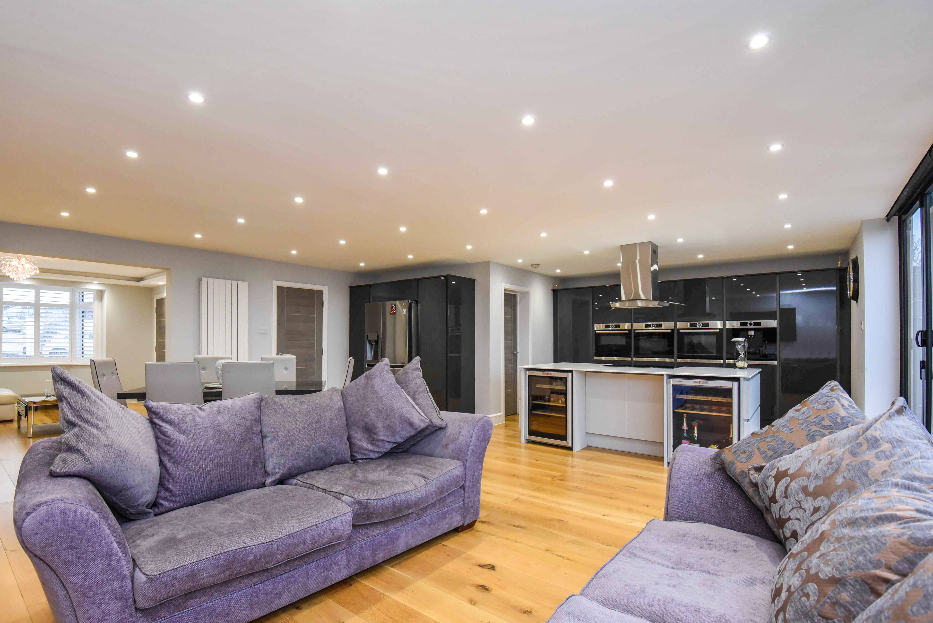 Lounge / Kitchen