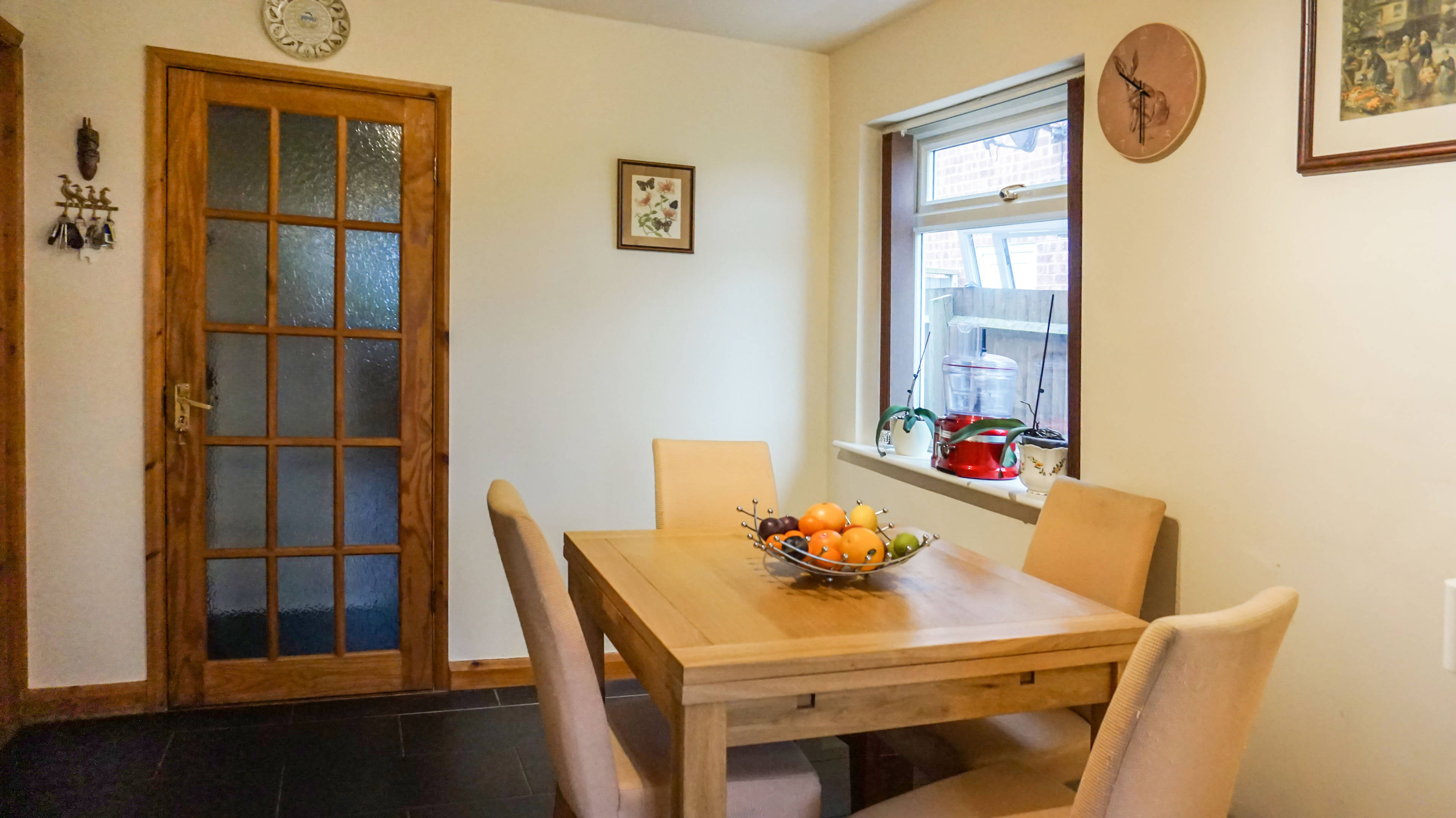 Breakfast Room