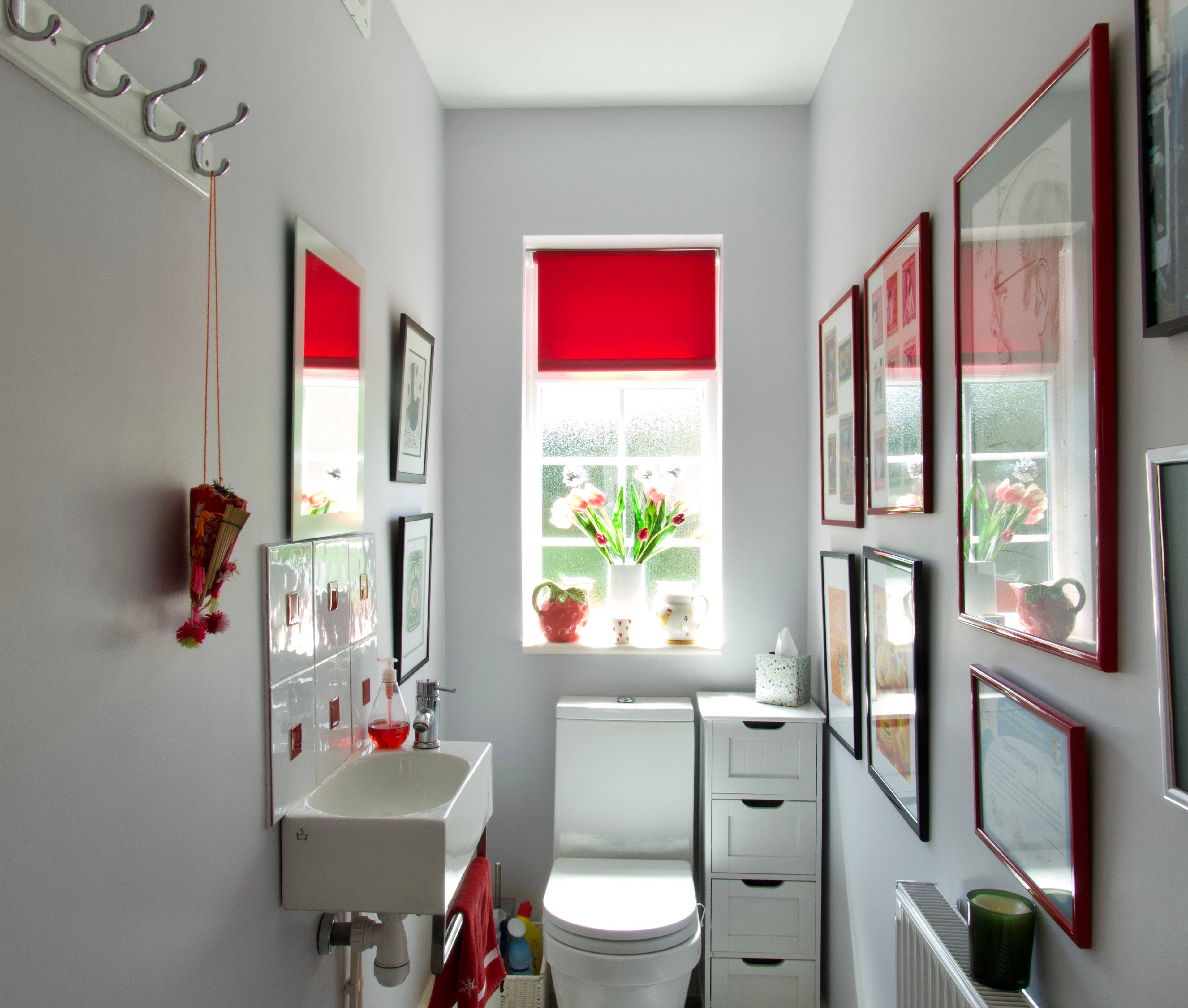 Cloak Room